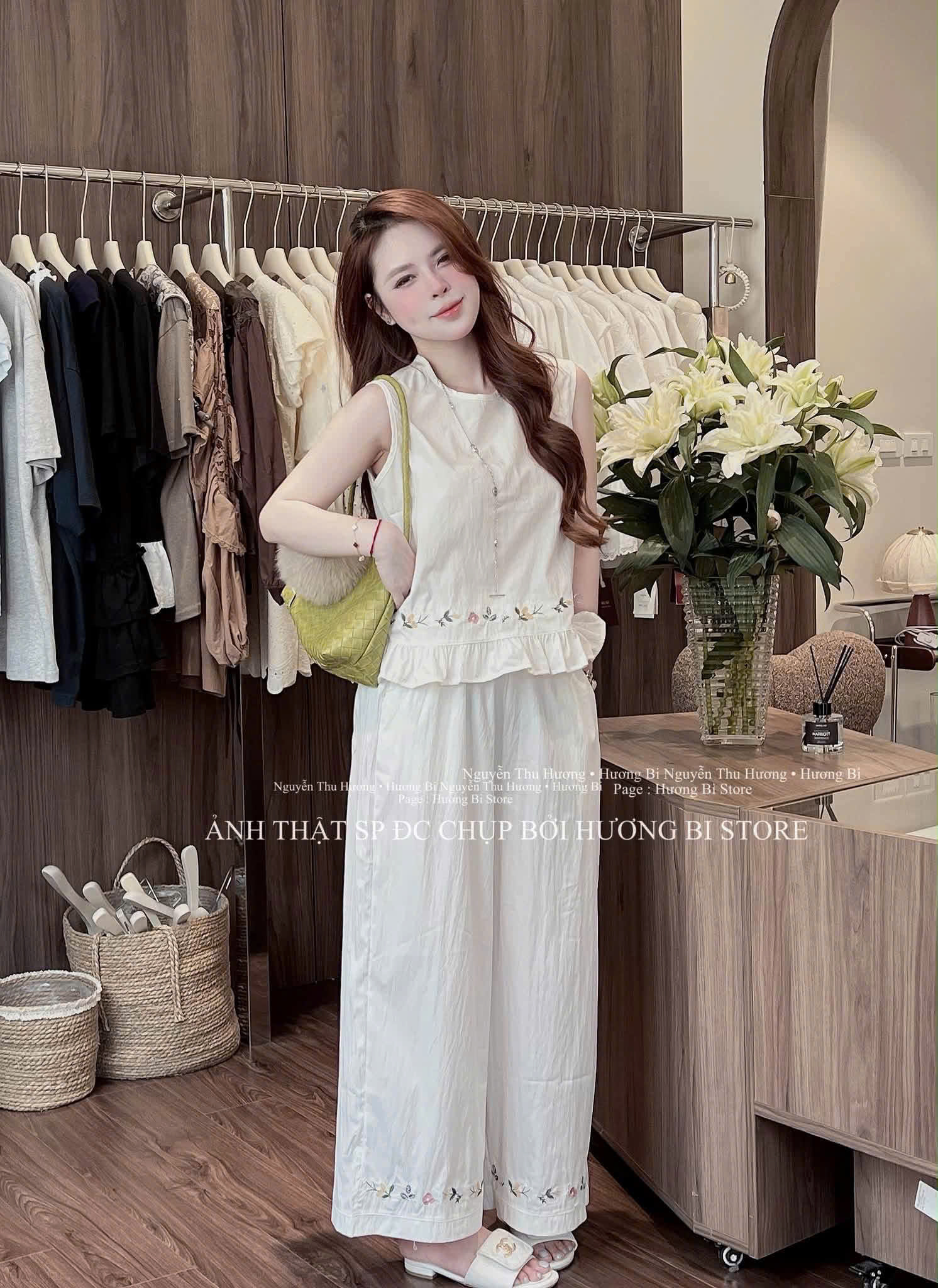 S334 - BỘ ĐŨI TRẮNG NỮ THÊU HOA SÁT NÁCH QUẦN SUÔNG