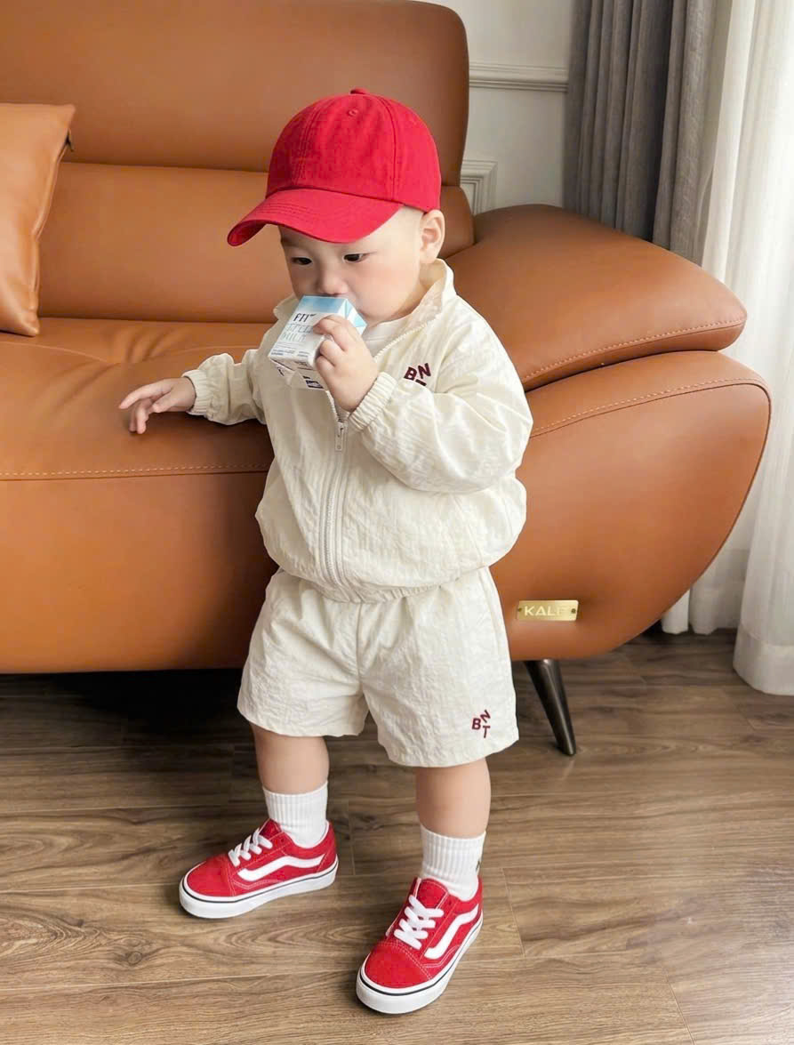 T370 - BỘ ĐÙI GIÓ BÉ TRAI THÊU BNT