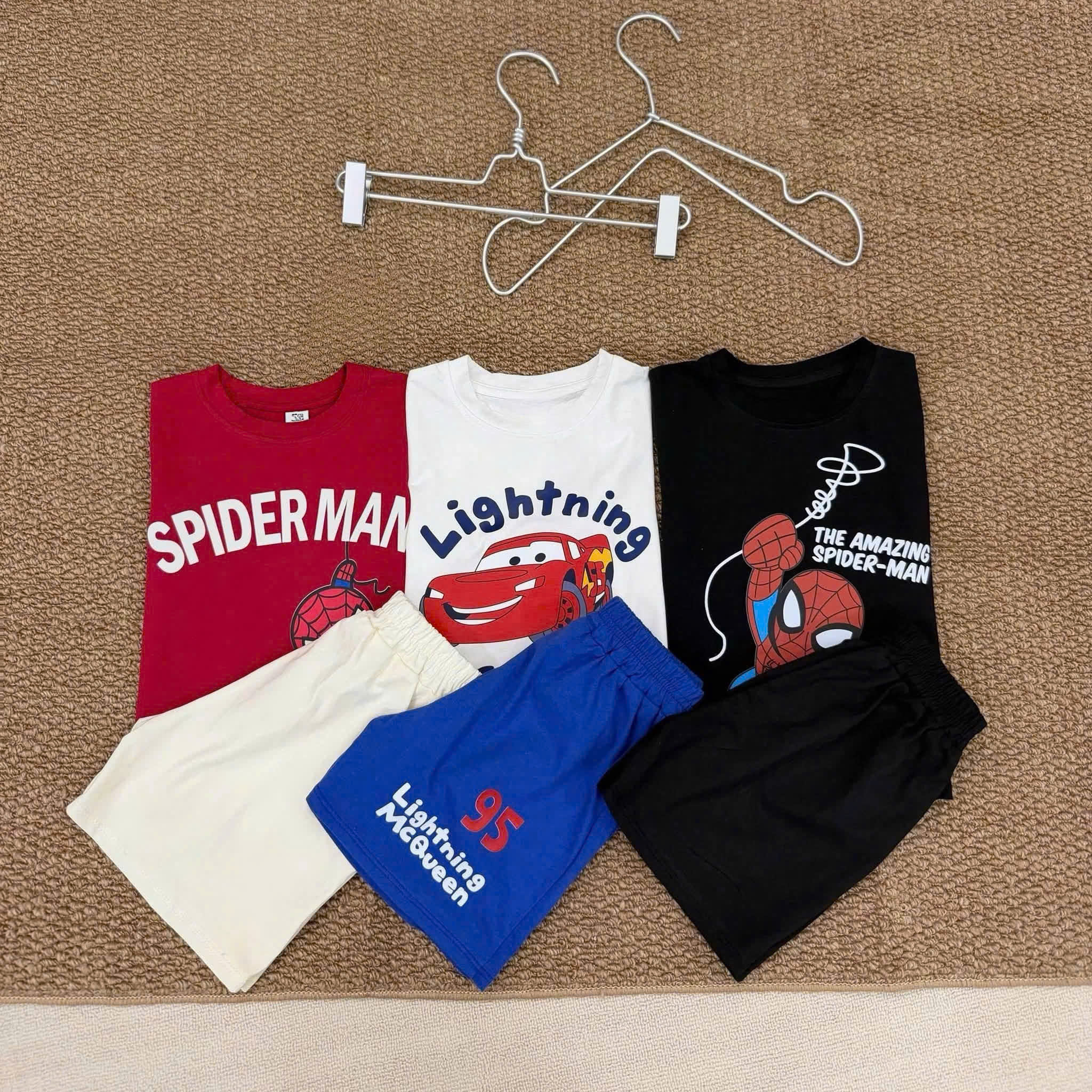 (CHỜ) T414 -SET 3 BỘ ĐÙI BÉ TRAI SPIDERMAN QUEEN đen đỏ trắng