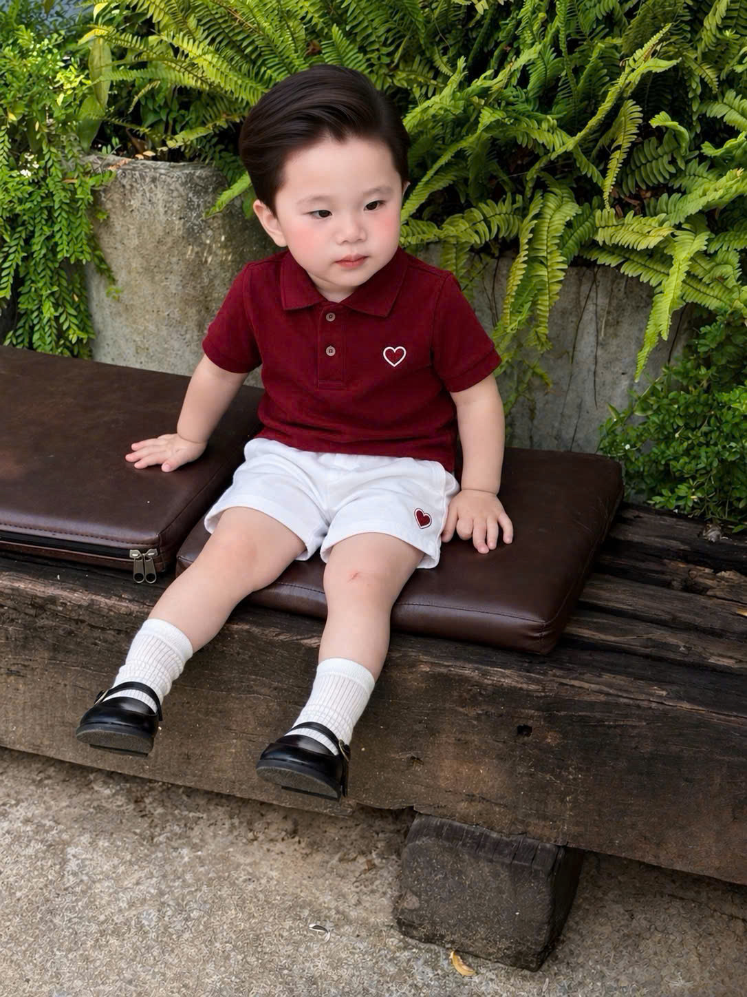(CHỜ) T456 - SET BÉ ÁO POLO ĐỎ THÊU TIM QUẦN SOOC TRẮNG
