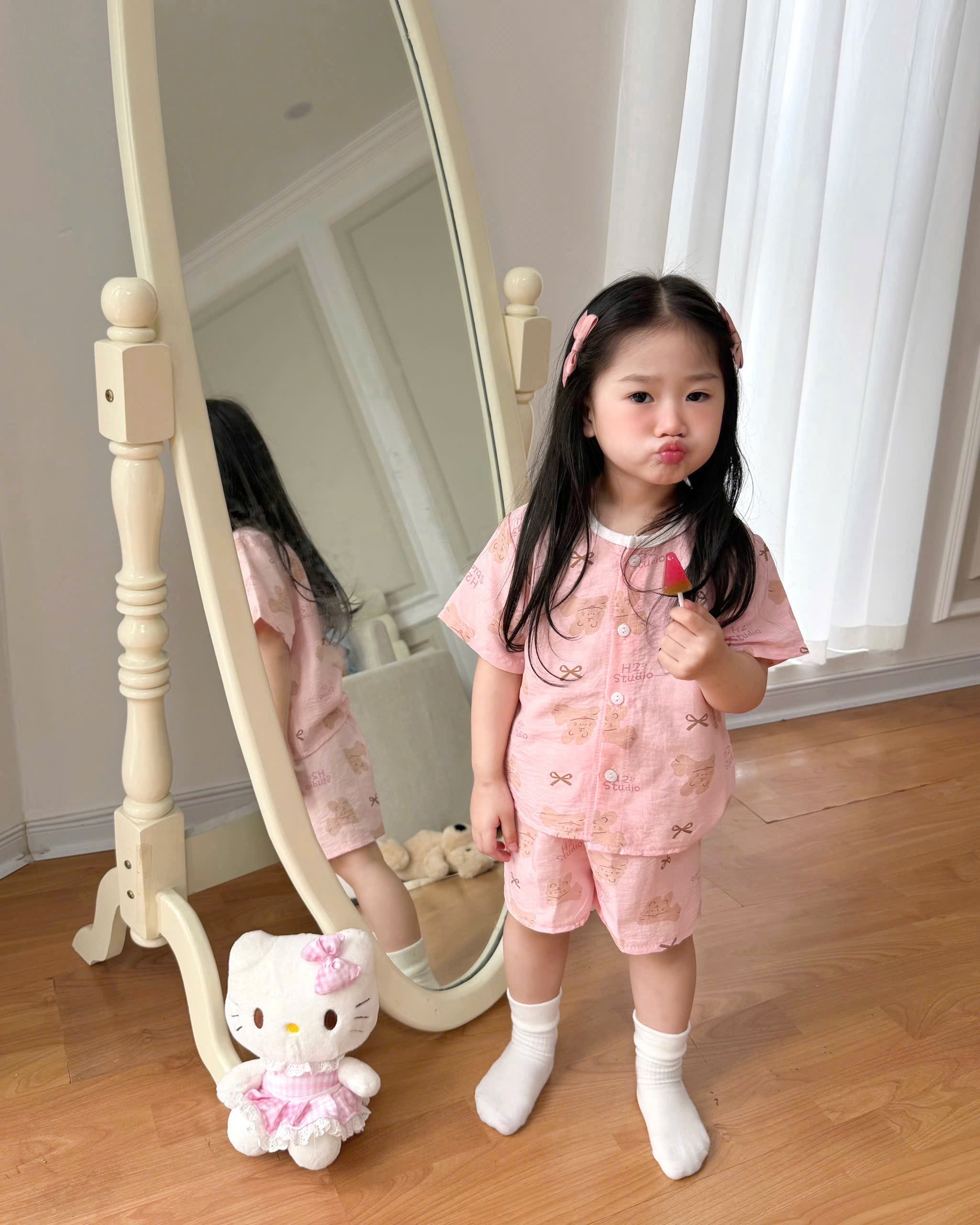 G933 - SET 2 BỘ PYJAMA ĐÙI BÉ HOẠT HÌNH