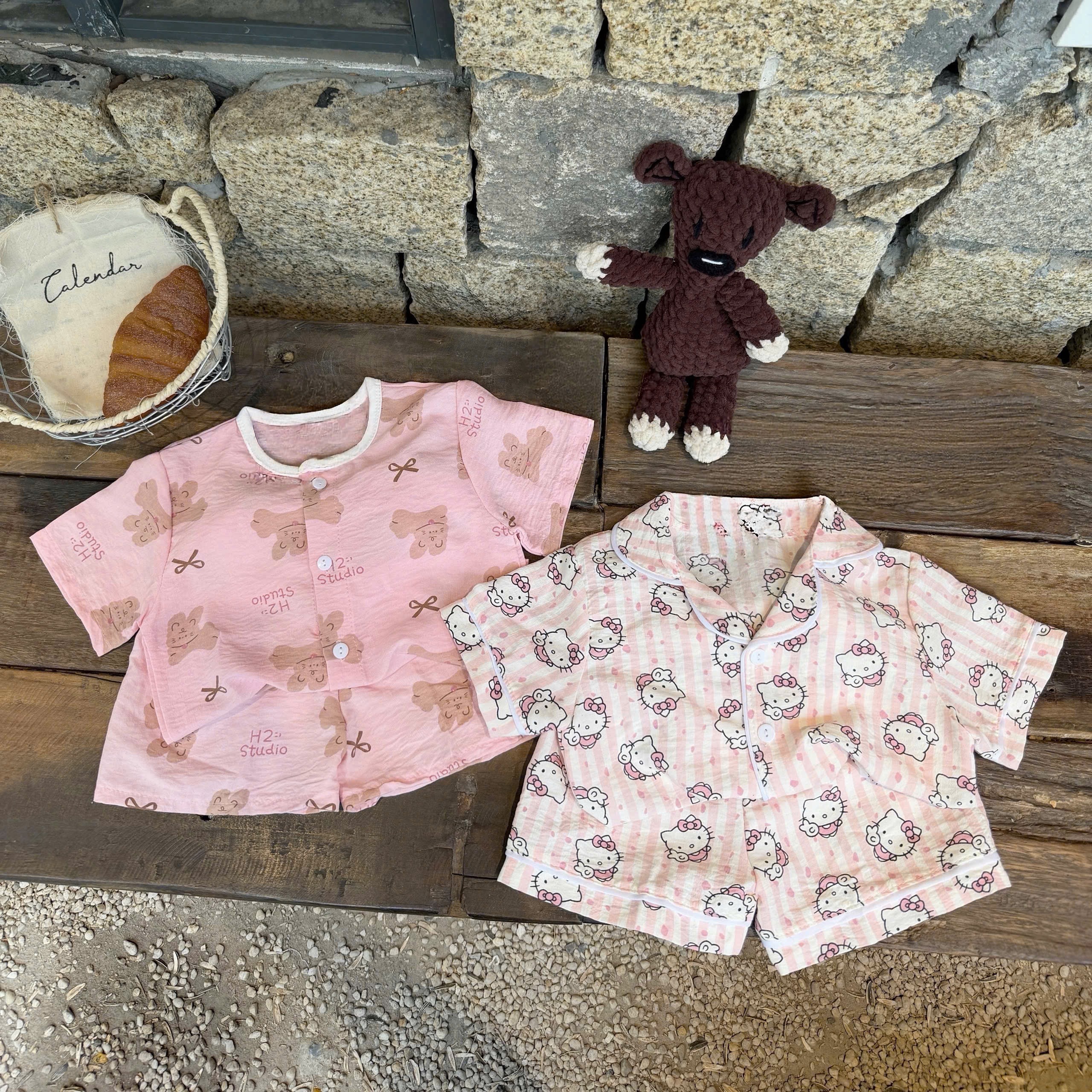 G933 - SET 2 BỘ PYJAMA ĐÙI BÉ HOẠT HÌNH