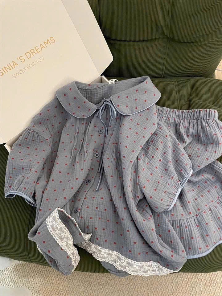 S303 - BỘ PYJAMA MUSLIN XANH CHẤM BI PHỐI BÈO