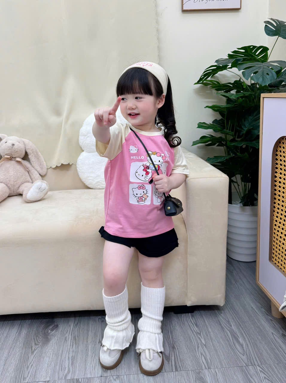 AB892 - SET 3 ÁO BÉ GÁI CỘC PHỐI HỒNG BE Hello Kitty