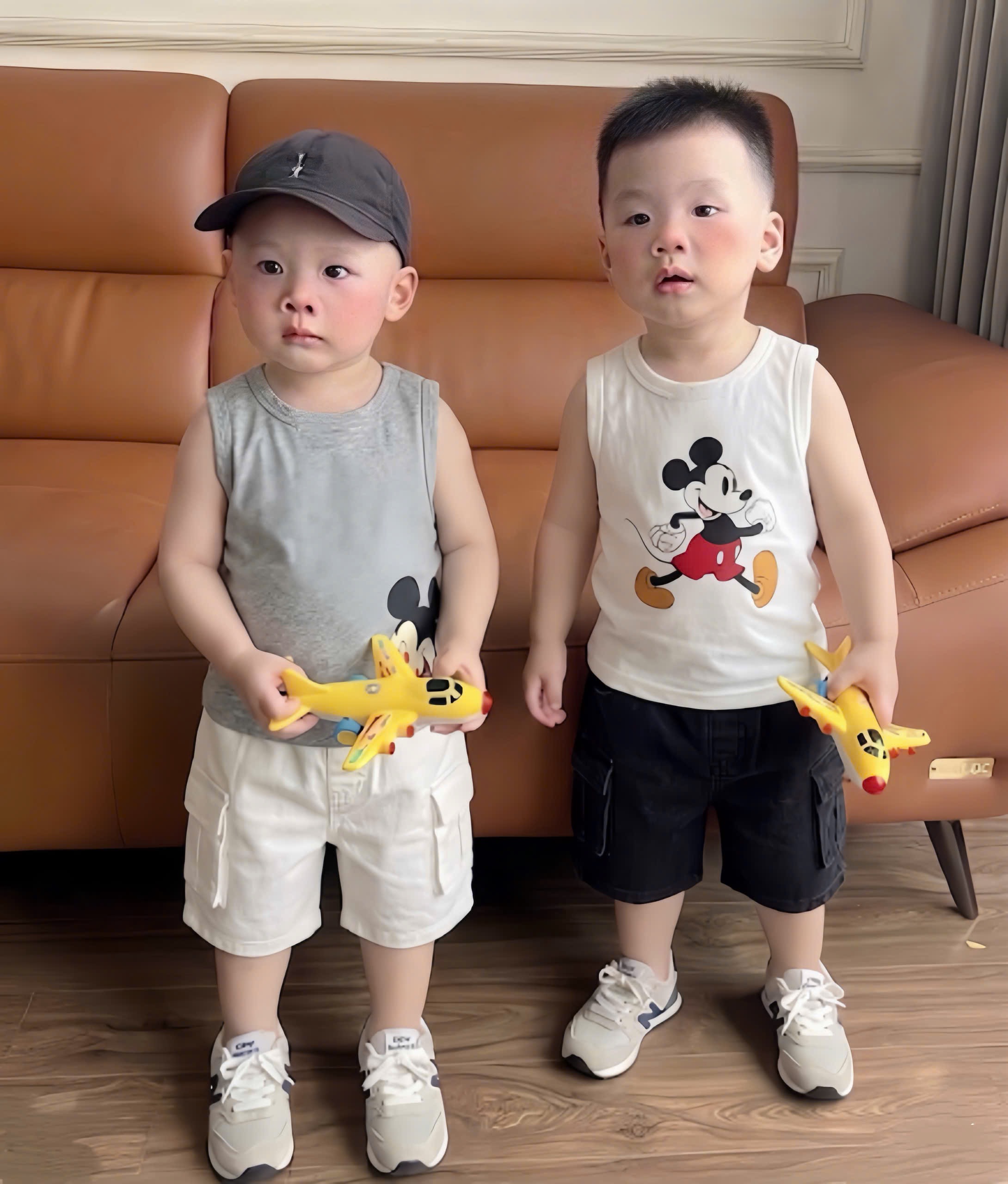 AB916 - SET 4 ÁO BÉ TRAI BA LỖ MICKEY