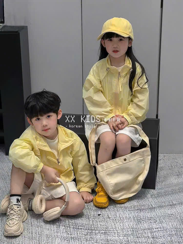AB929 - ÁO KHOÁC GIÓ CHO BÉ VÀNG TRƠN