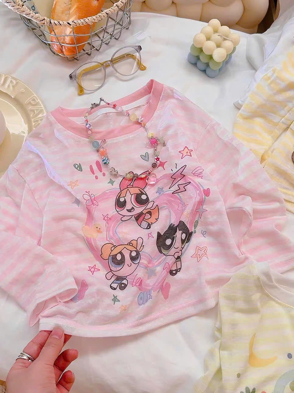 AB932 - SET 2 ÁO BÉ DÀI TAY XƯỢC KẺ NGANG IN HÌNH