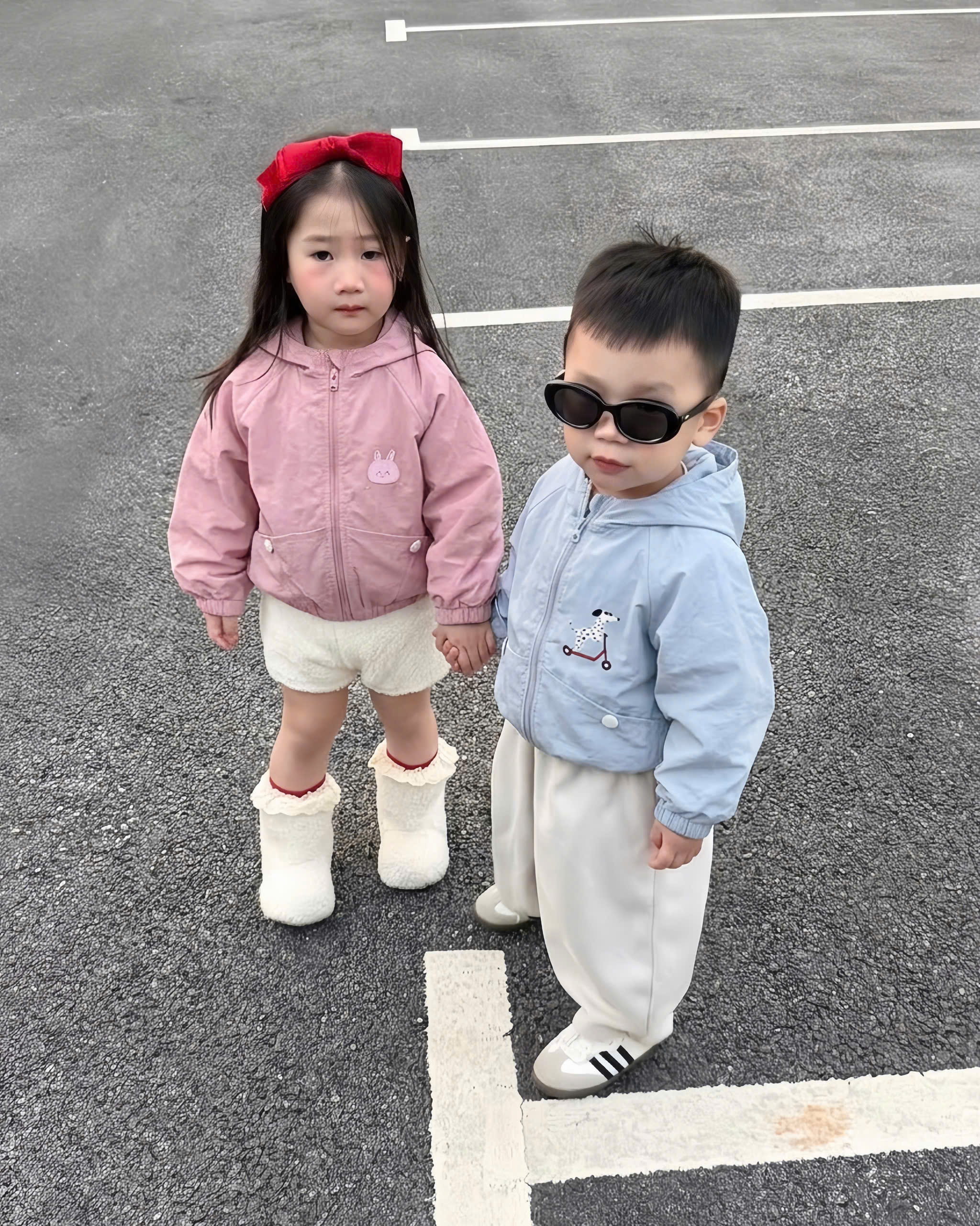 AB967 - ÁO KHOÁC GIÓ BÉ MŨ LIỀN LÓT LƯỚI TÚI IN THÚ
