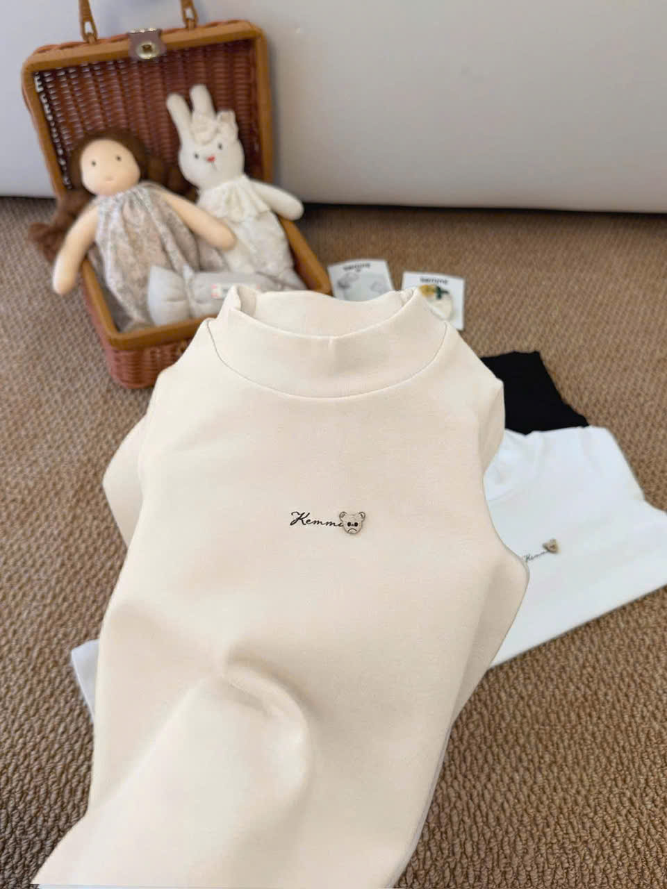 AB968 - SET 3 ÁO BÉ ZIP LÔNG CỔ 3P Kemmi đen be trắng