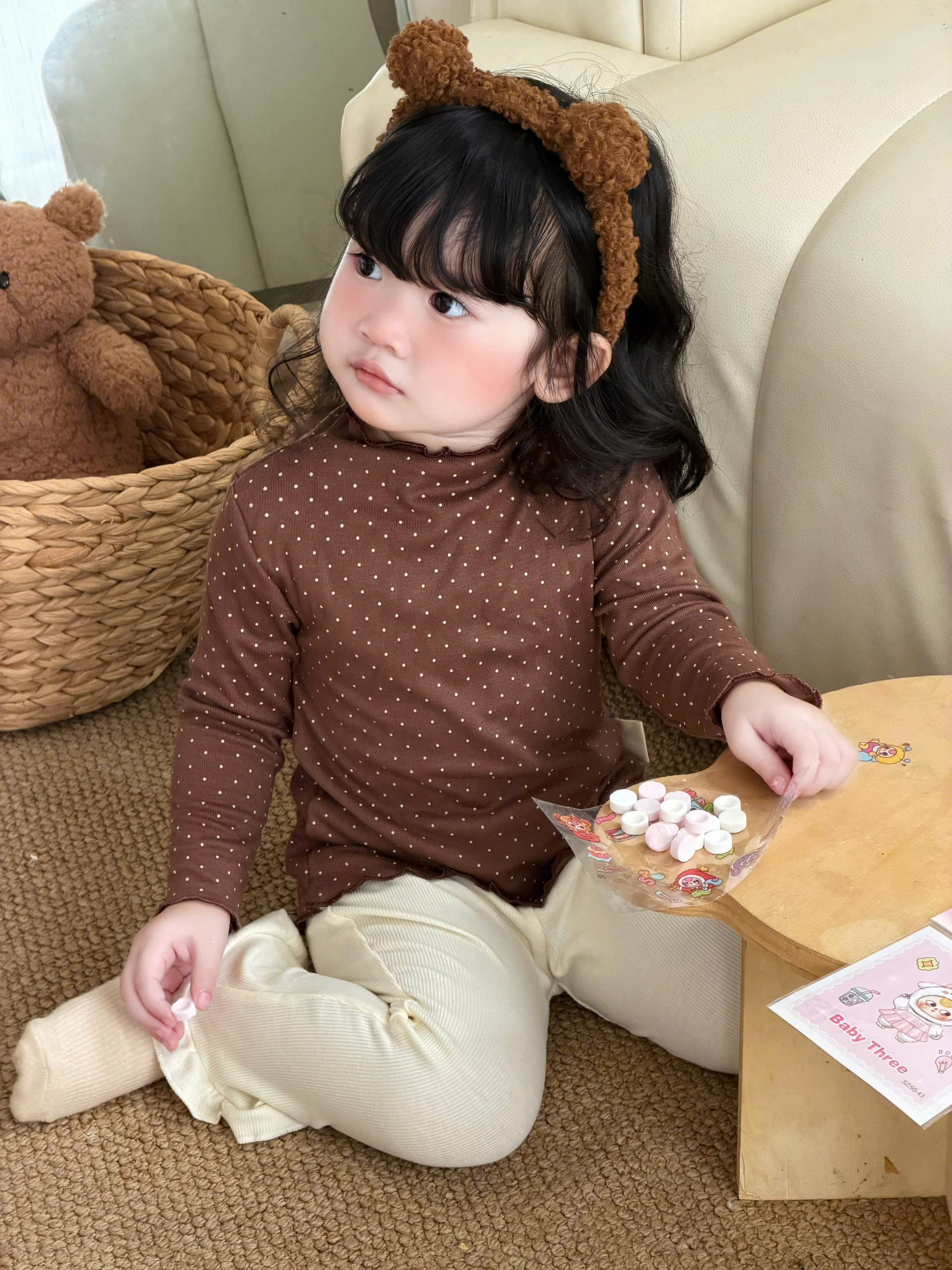 (chờ) AB971 - SET 3 ÁO BÉ GÁI GIỮ NHỆT CỔ BÈO KITTY CHẤM BI nâu hồng be