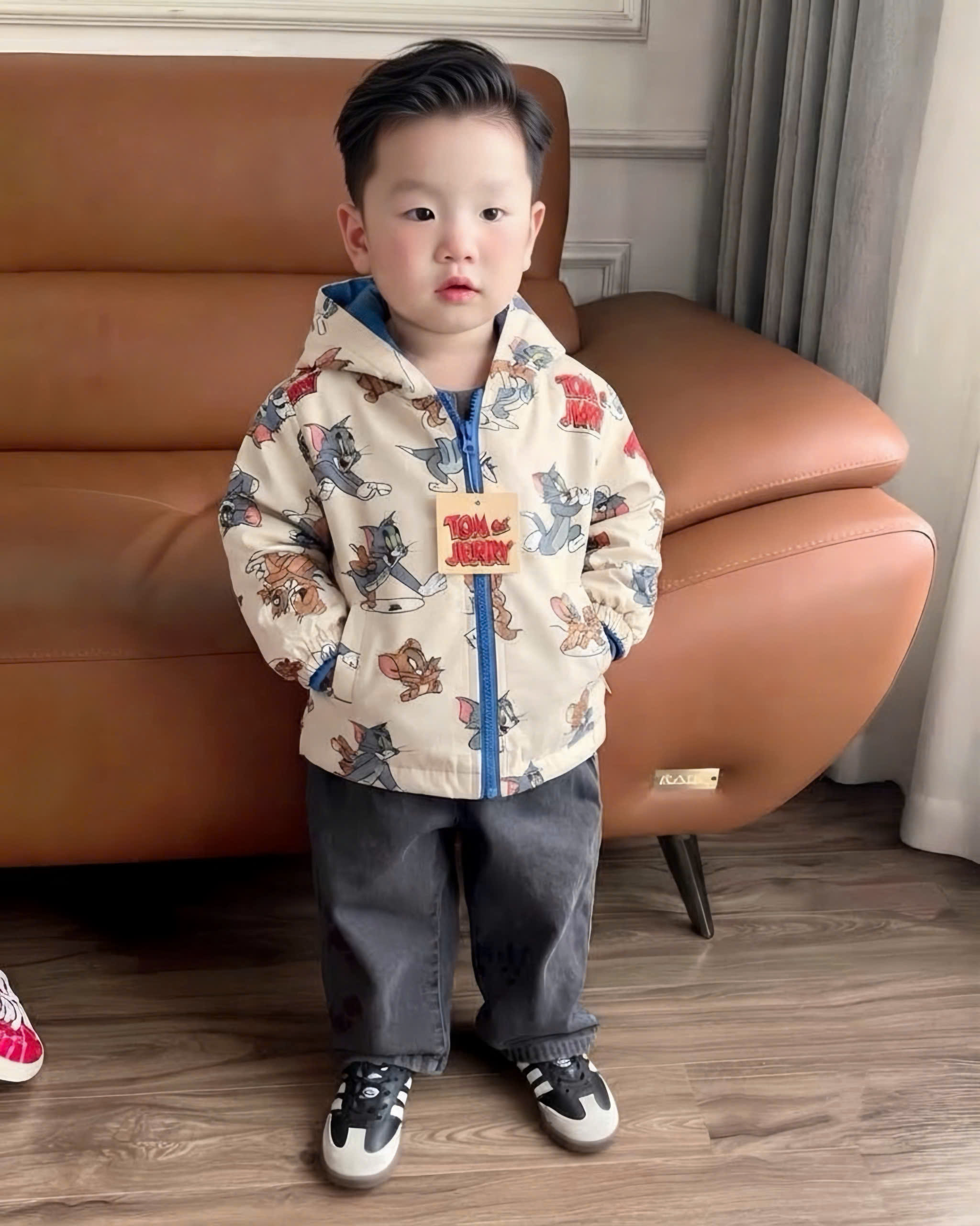 (chờ) AB977 - ÁO KHOÁC GIÓ BÉ TRAI XANH DƯƠNG 2 MẶT TOM JERRY