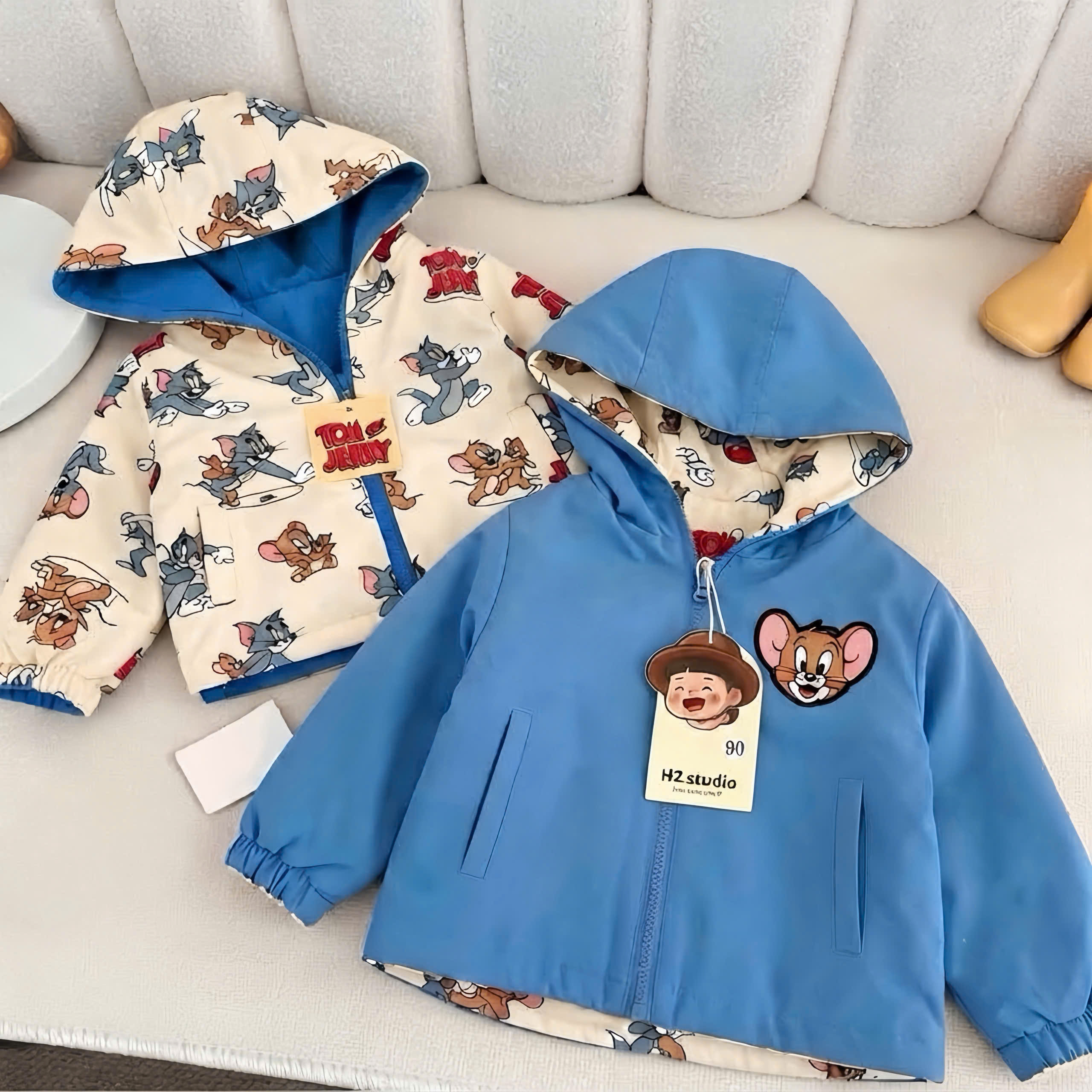 (chờ) AB977 - ÁO KHOÁC GIÓ BÉ TRAI XANH DƯƠNG 2 MẶT TOM JERRY