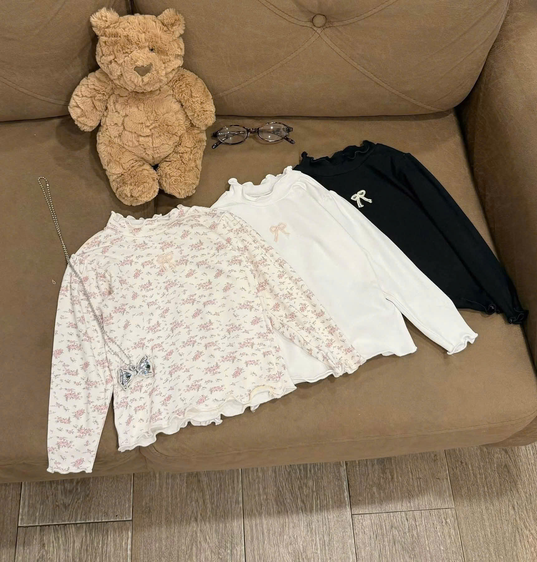 (chờ) AB983 - SET 3 ÁO BÉ GÁI ZIP LÔNG THÊU NƠ CỔ BÈO đen hoa trắng