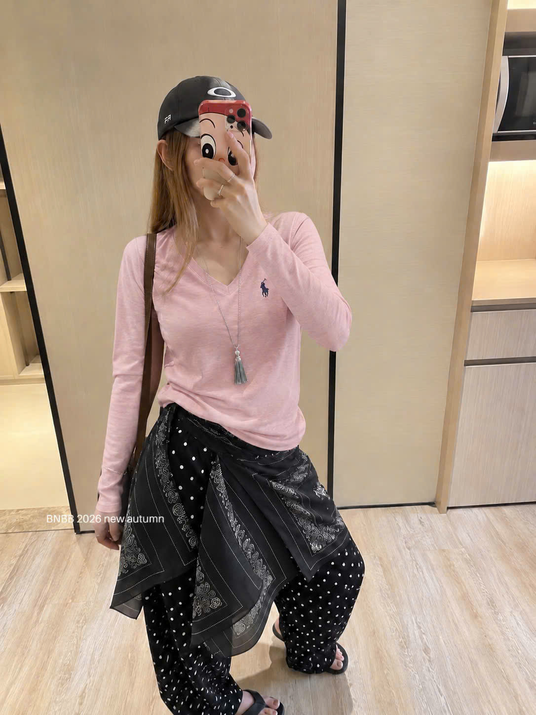 (chờ) ANU466 - ÁO THUN NỮ ZIP XƯỚC HỒNG CỔ TIM THÊU NGỰA