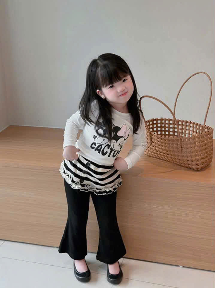 G128 - SET BÉ GÁI ÁO MICKEY PHỐI KẺ BÈO QUẦN LOE