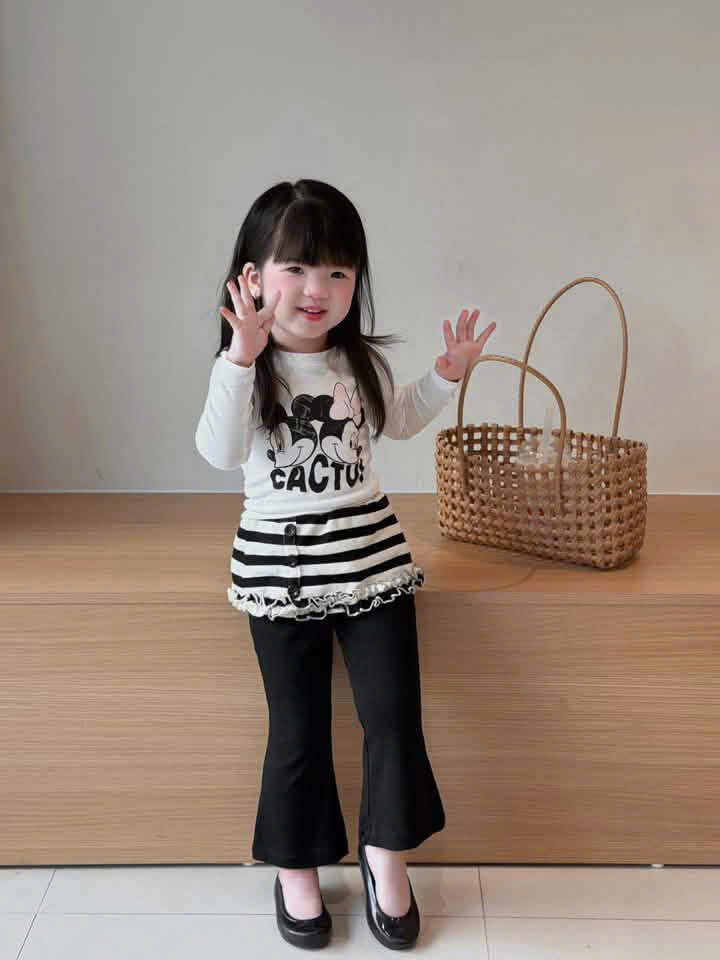 G128 - SET BÉ GÁI ÁO MICKEY PHỐI KẺ BÈO QUẦN LOE