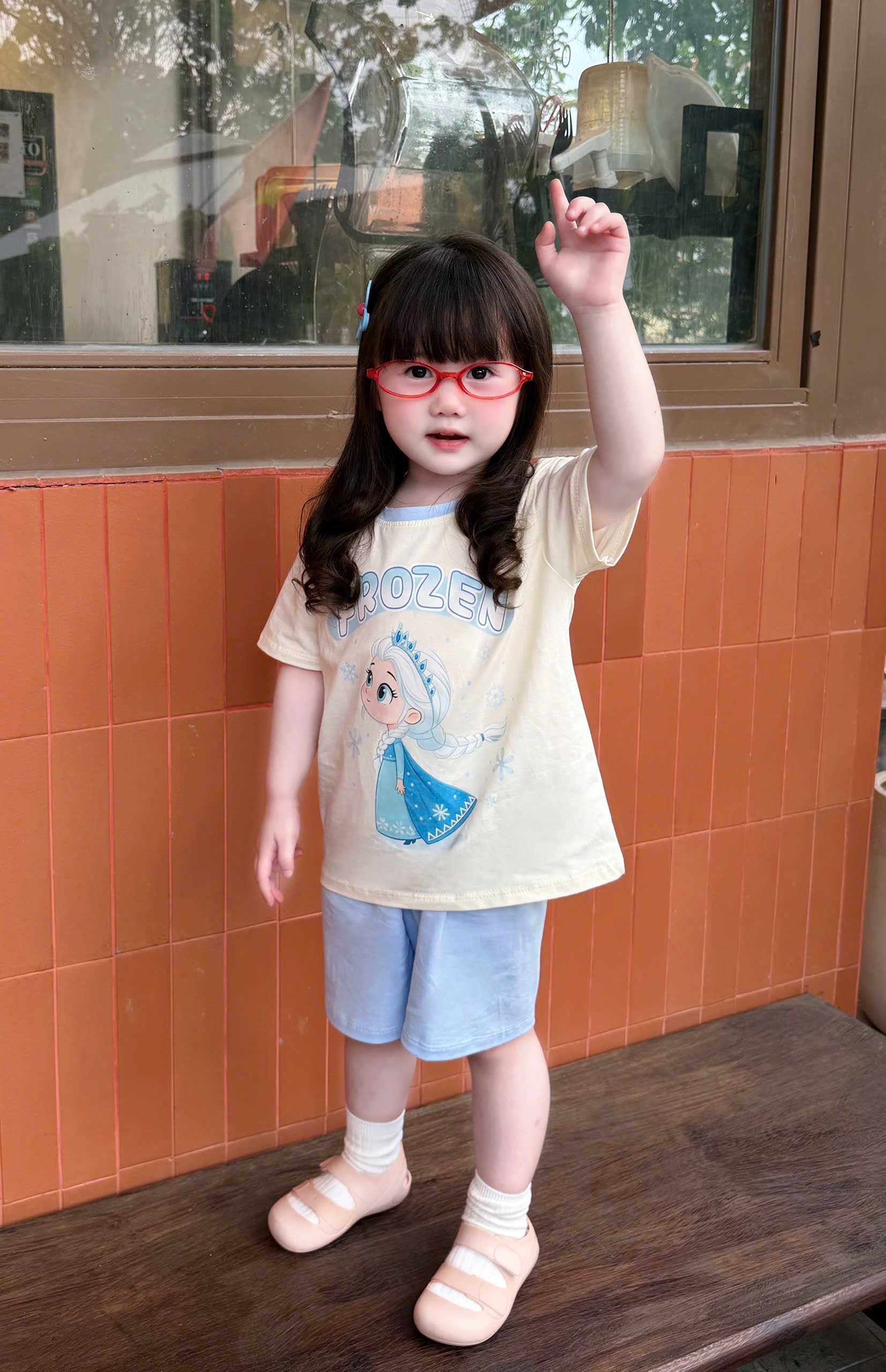 G975 - SET 2 BỘ ĐÙI BÉ GÁI CÔNG CHÚA NHÍ