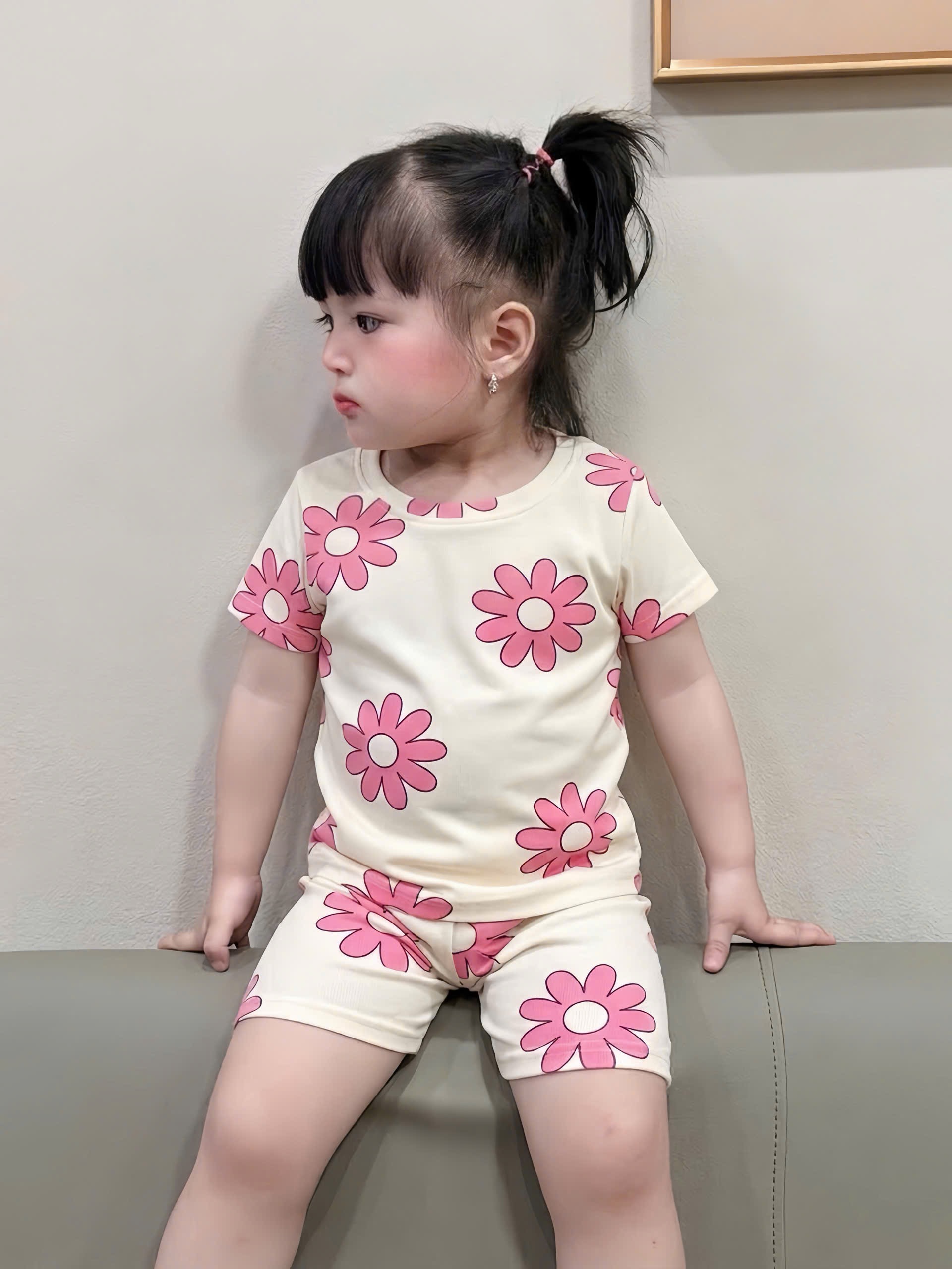 G976 - SET 3 BỘ ĐÙI BÉ GÁI HOA NƠ hồng đậm be