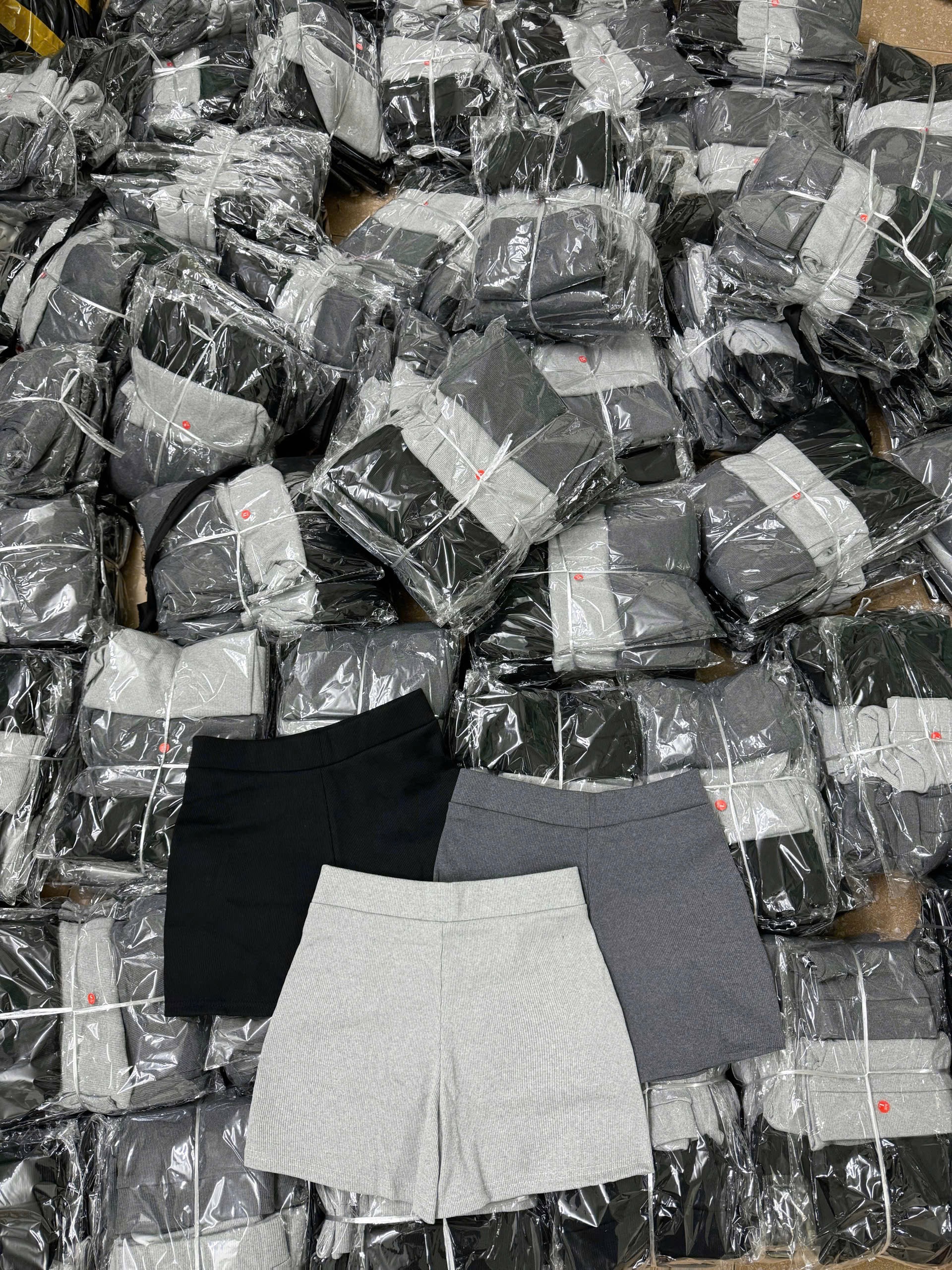 QNU696 - SET 3 QUẦN ĐÙI GÂN BIKER đen tàn xám