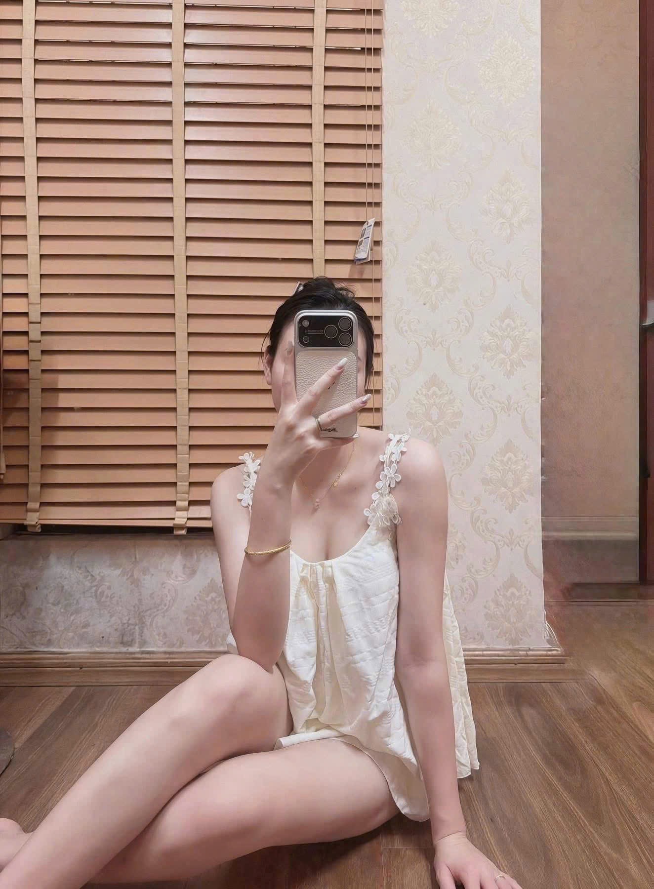 S317 - BỘ ĐŨI NHĂN 2S QC PHỐI REN BƯỚM