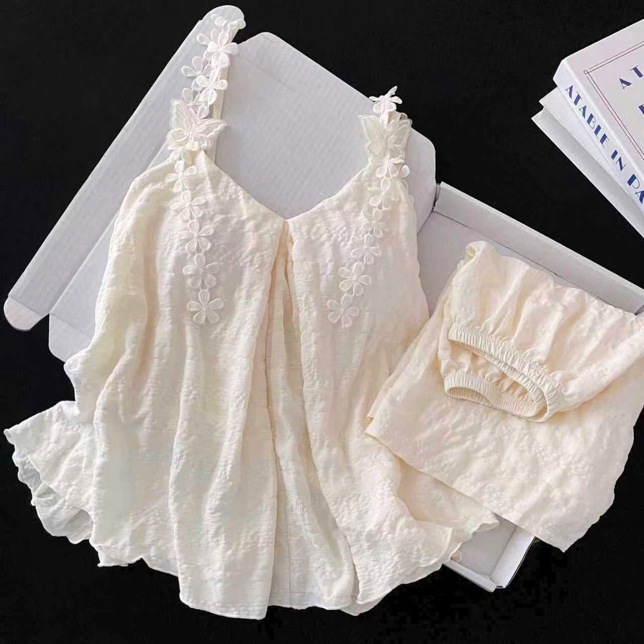 S317 - BỘ ĐŨI NHĂN 2S QC PHỐI REN BƯỚM