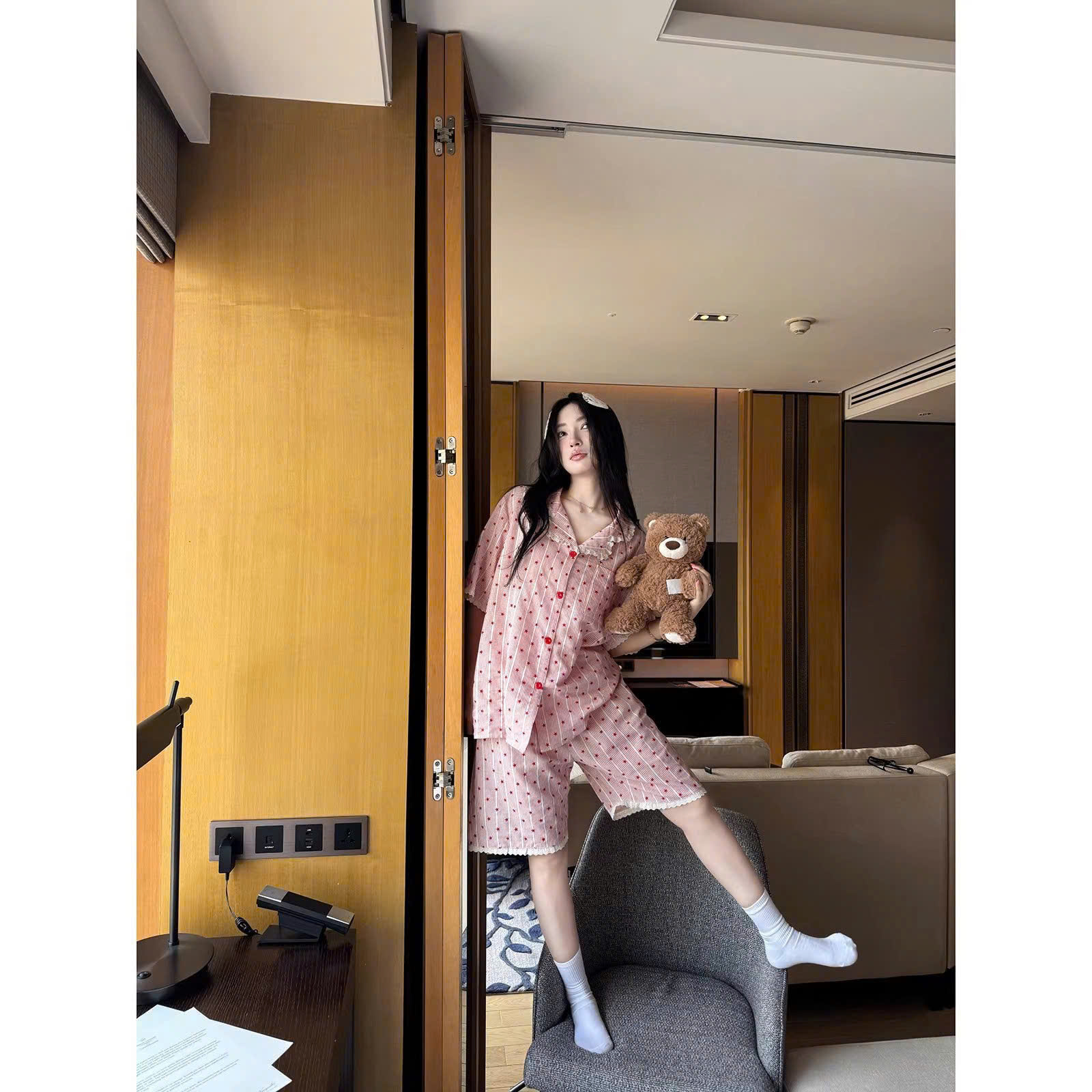 S329 - BỘ PYJAMA NỮ QC SỌC SAO ĐỎ