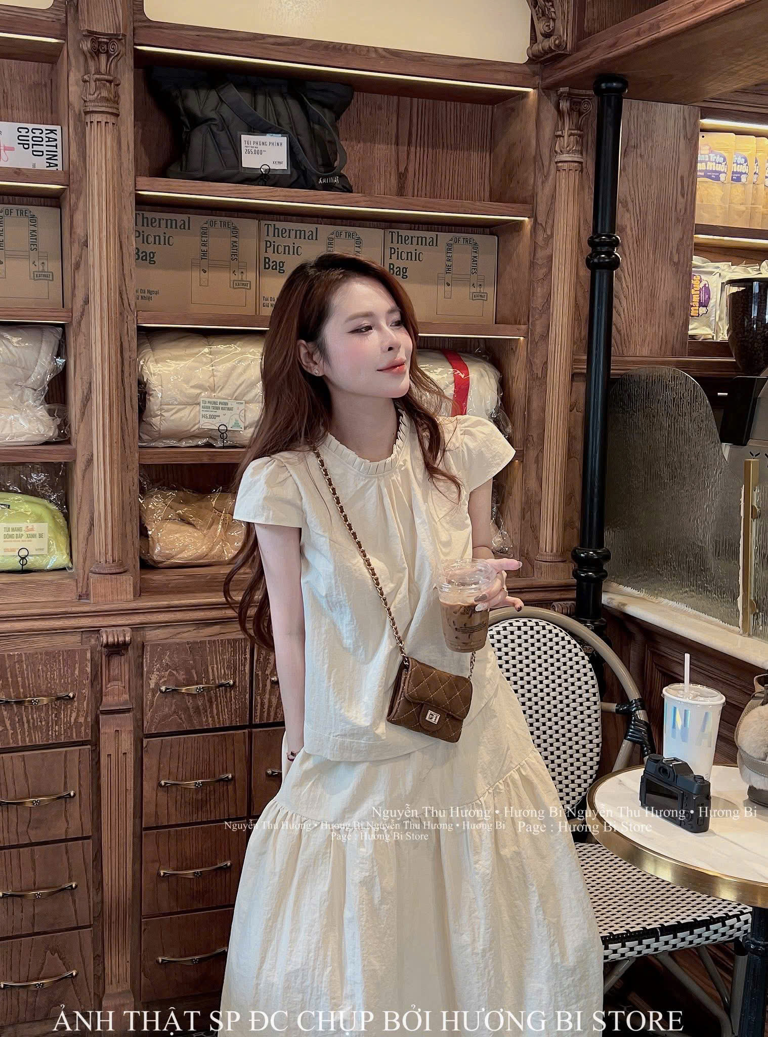 (chờ) S365 - SET NỮ TRẮNG CỔ XẾP LI BUỘC SAU CVAY DÀI