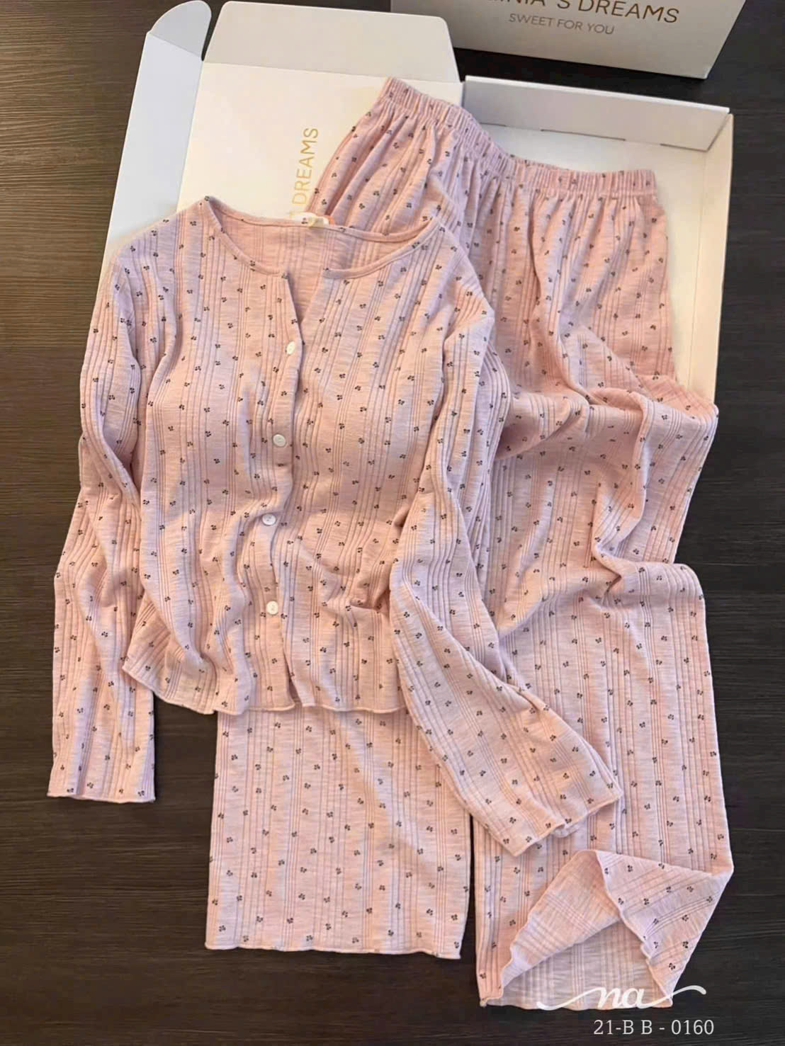 S414 - BỘ NỮ THUN DÀI TAY CÀI CÚC HỒNG HOA NHÍ
