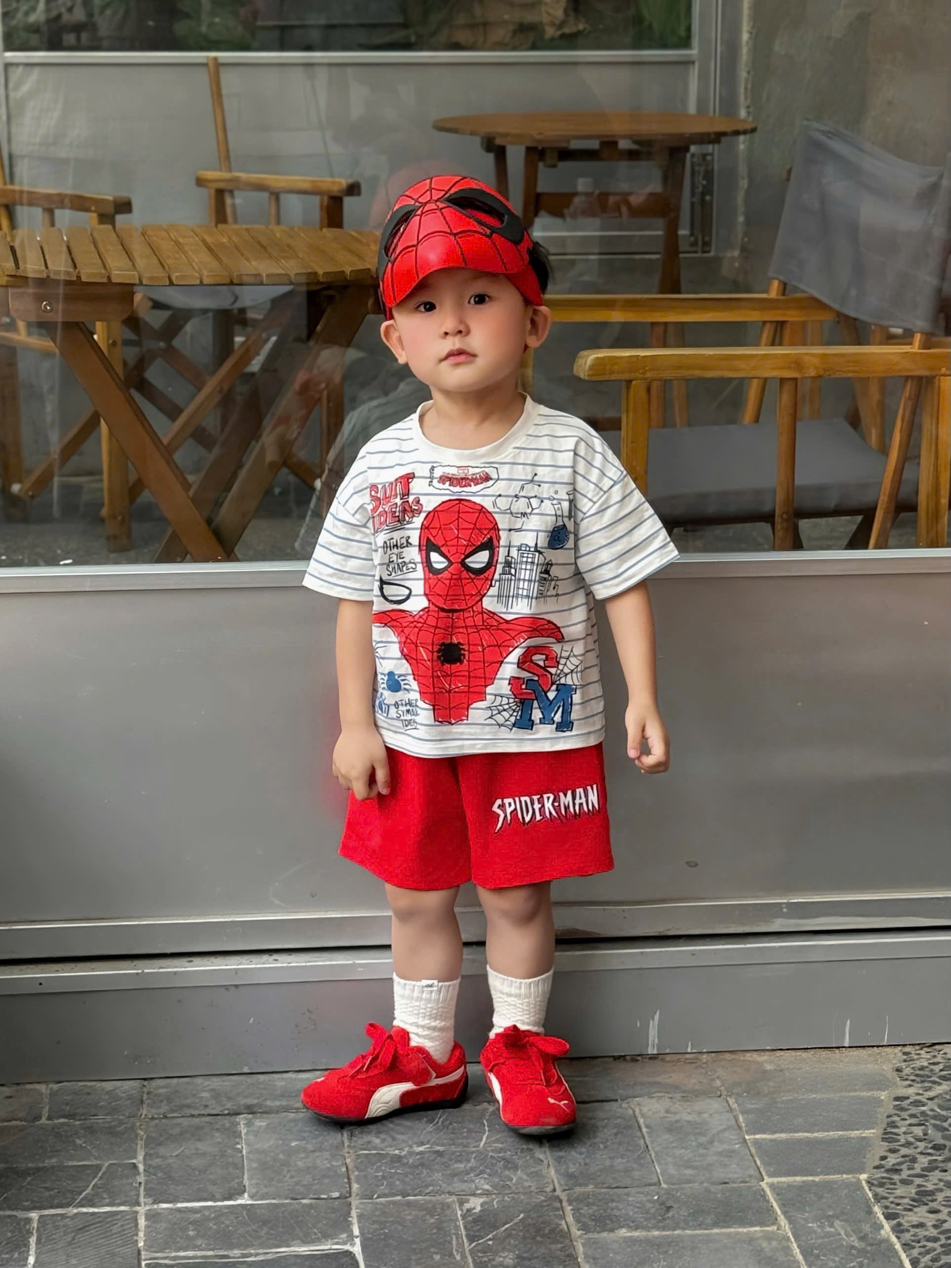 T184 - SET 2 BỘ ĐÙI BÉ TRAI NHỆN SAO TRÀN ghi kẻ