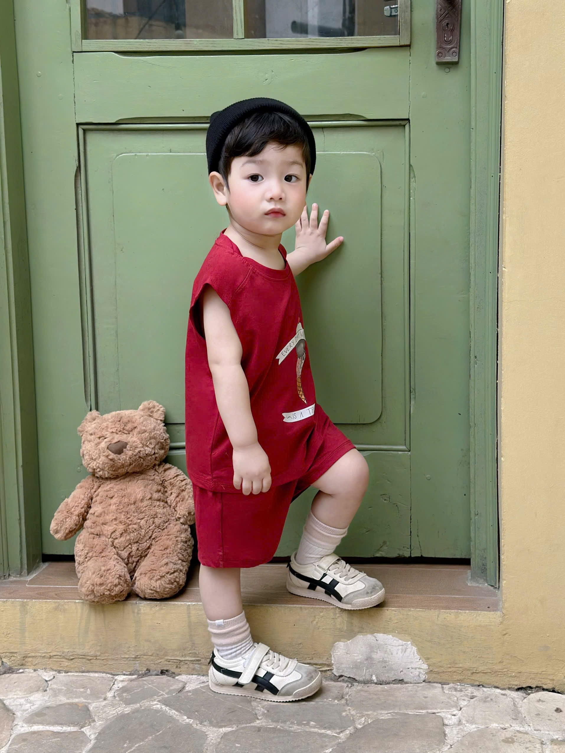T193 - SET 2 BỘ ĐÙI BÉ TRAI BA LỖ KEM CHUỐI POP CORN