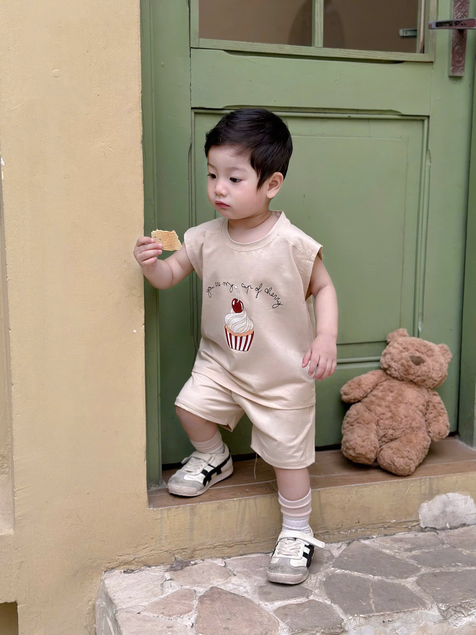 T193 - SET 2 BỘ ĐÙI BÉ TRAI BA LỖ KEM CHUỐI POP CORN