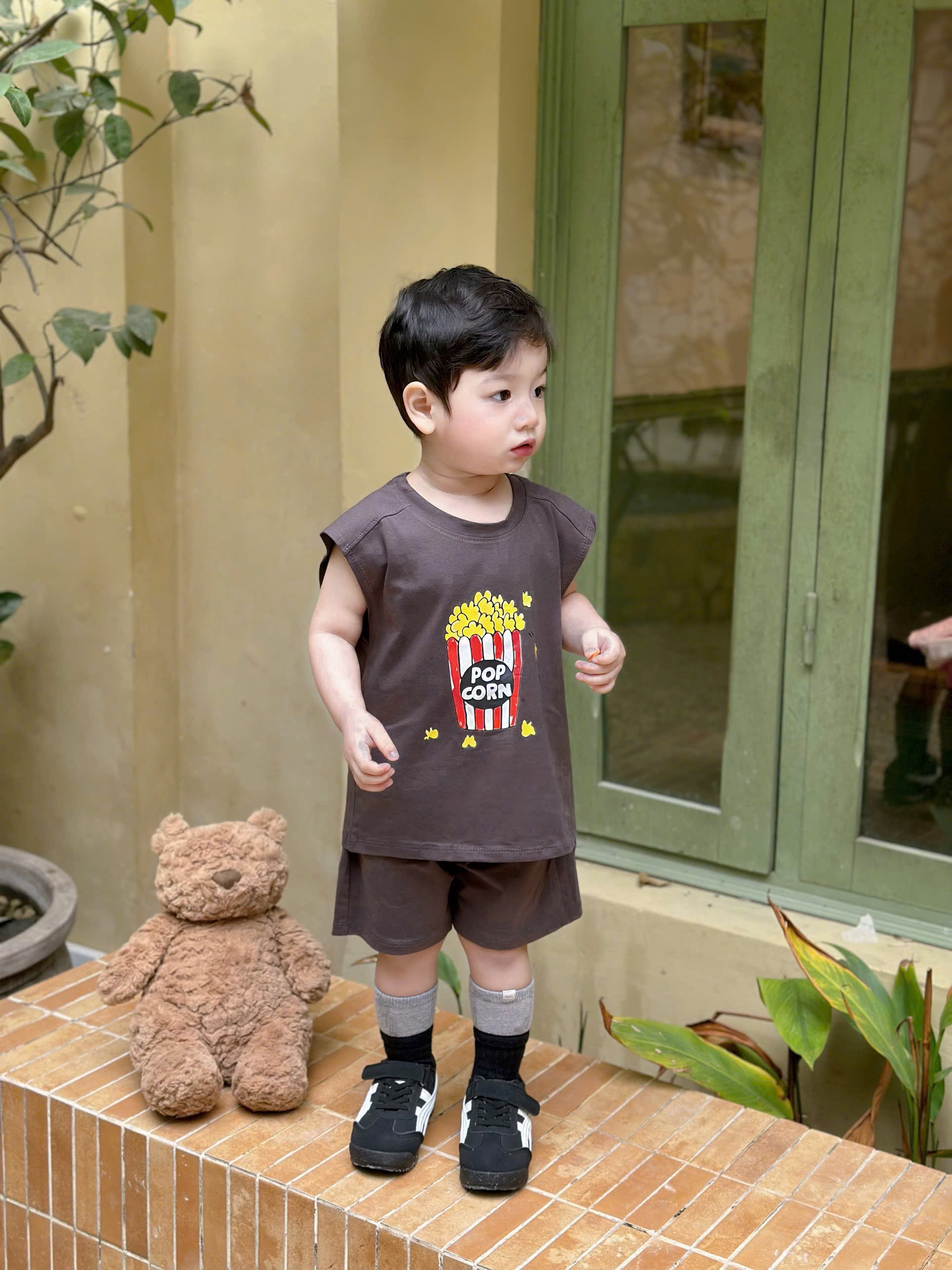 T193 - SET 2 BỘ ĐÙI BÉ TRAI BA LỖ KEM CHUỐI POP CORN