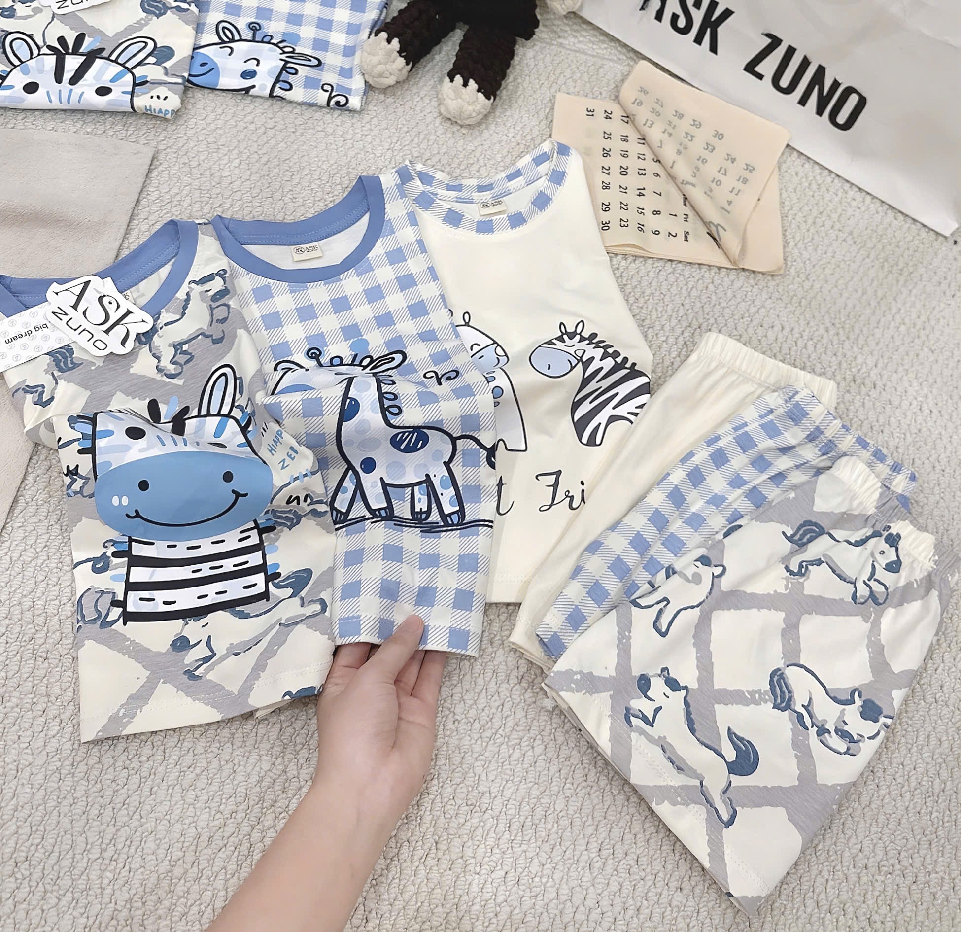 T258 - SET 3 BỘ ĐÙI BÉ TRAI BA LỖ HƯƠU NGỰA VẰN xanh kẻ be