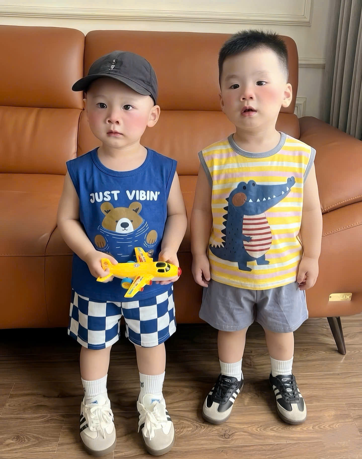 T298 - SET 3 BỘ ĐÙI BÉ TRAI BA LỖ KHỦNG LONG SƯ TỬ xanh vàng
