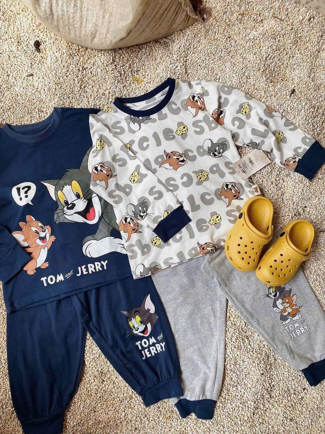 T345 - SET 2 BỘ BÉ TRAI DÀI TAY TOM JERRY than trắng