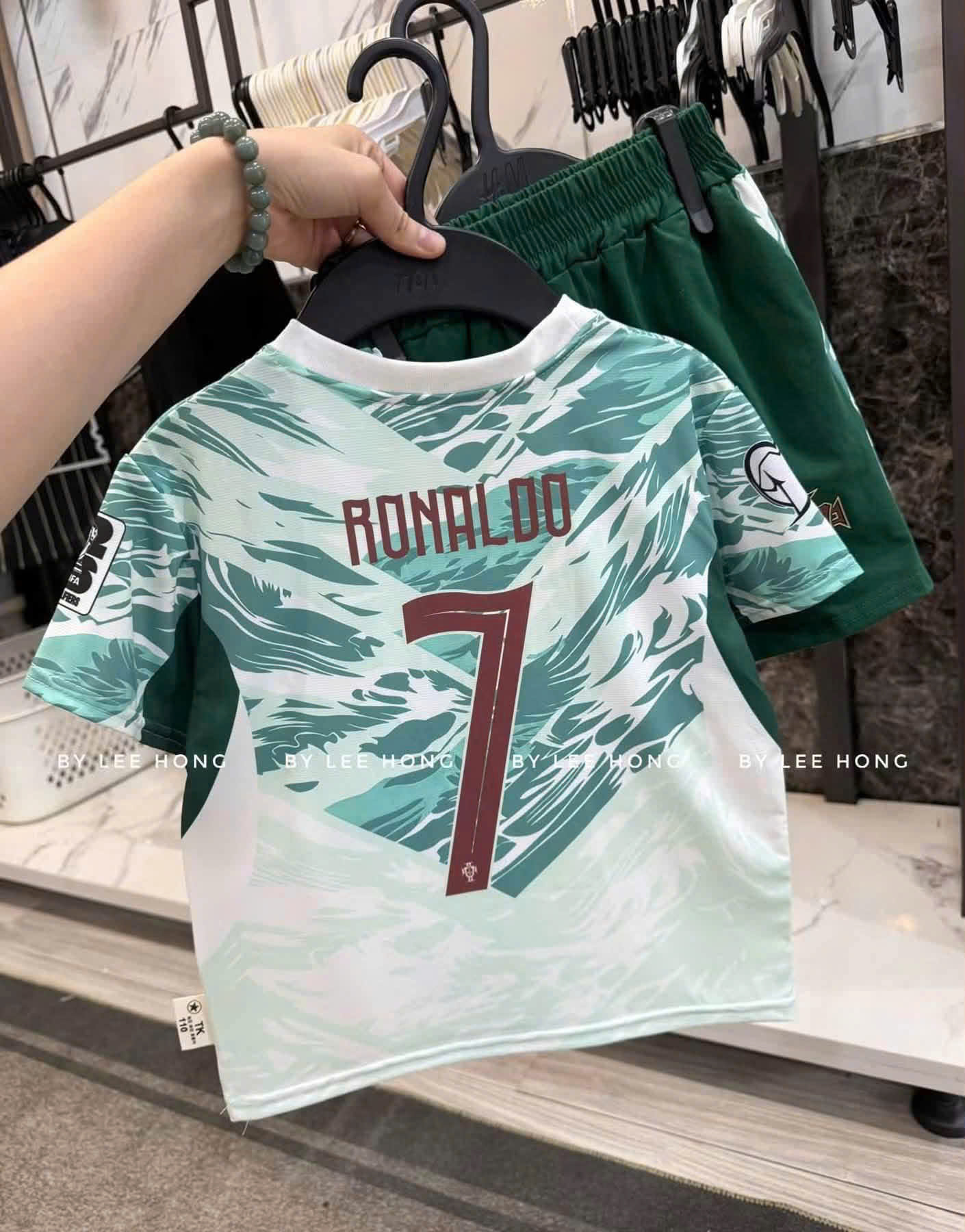 T363 - SET 2 BỘ ĐÙI BÉ TRAI THỂ THAO LOANG Emirates