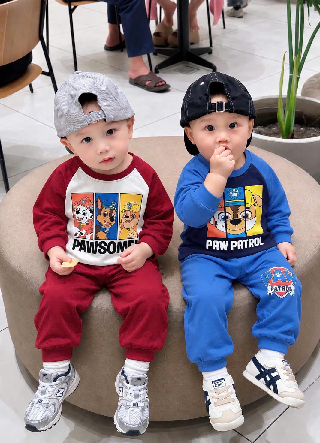 T439 - SET 2 BỘ BÉ TRAI DÀI TAY PAW PATROL xanh đỏ