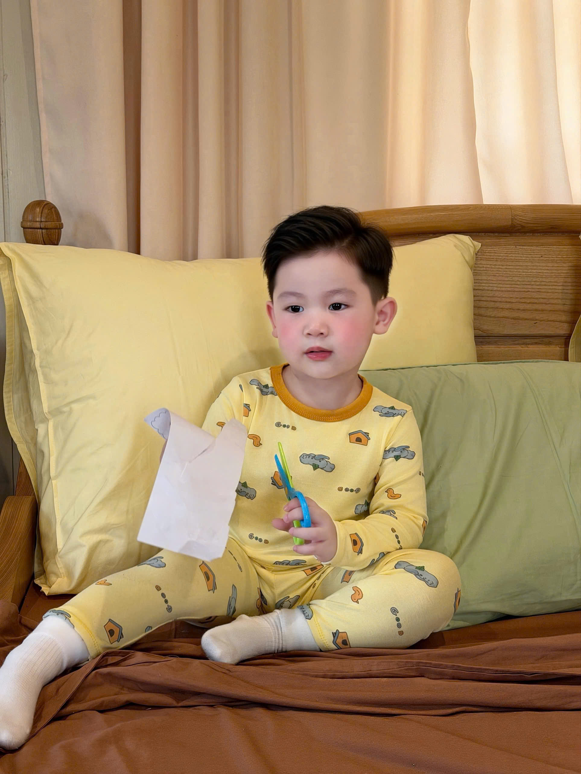T442 - SET 2 BỘ BÉ TRAI DÀI TAY ZIP HOẠT HÌNH CHÓ