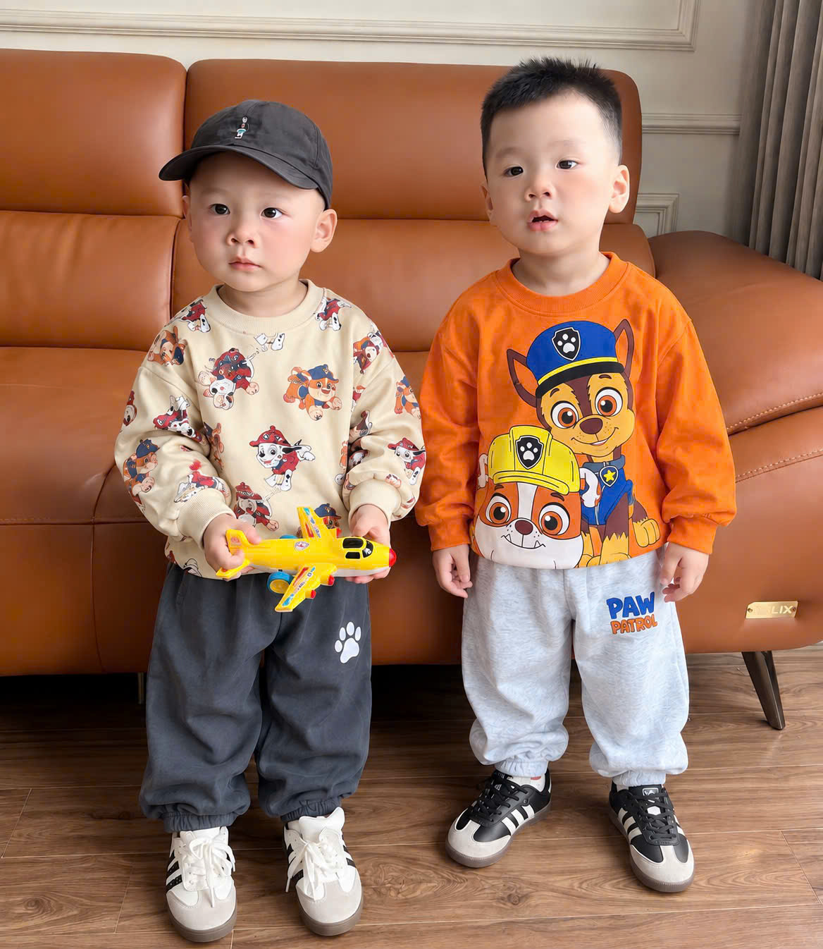 (chờ) T462 - SET 2 BỘ BÉ TRAI DÀI TAY CHÓ CỨU HỘ cam be
