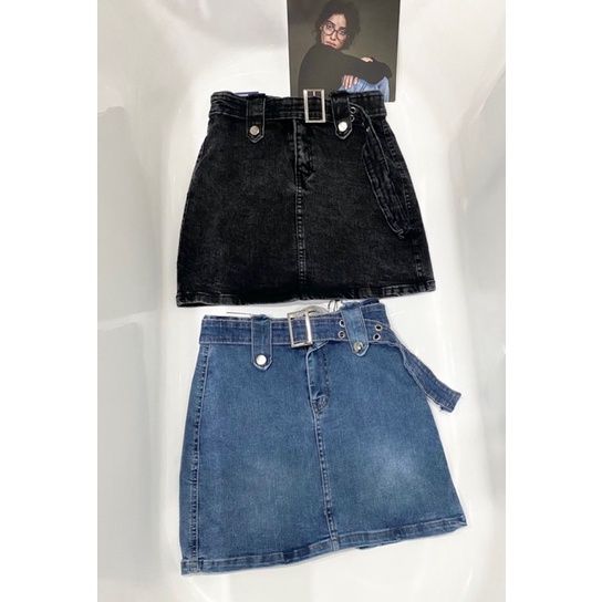 CV69 - CHÂN VÁY JEANS CHỮ A KÈM ĐAI XANH ĐEN