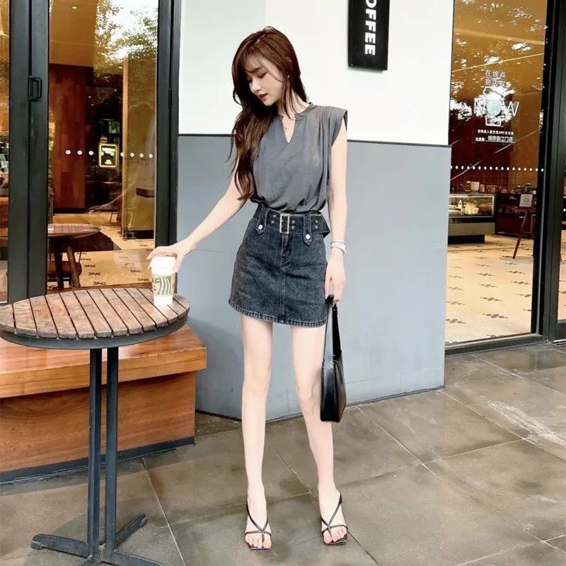 CV69 - CHÂN VÁY JEANS CHỮ A KÈM ĐAI XANH ĐEN