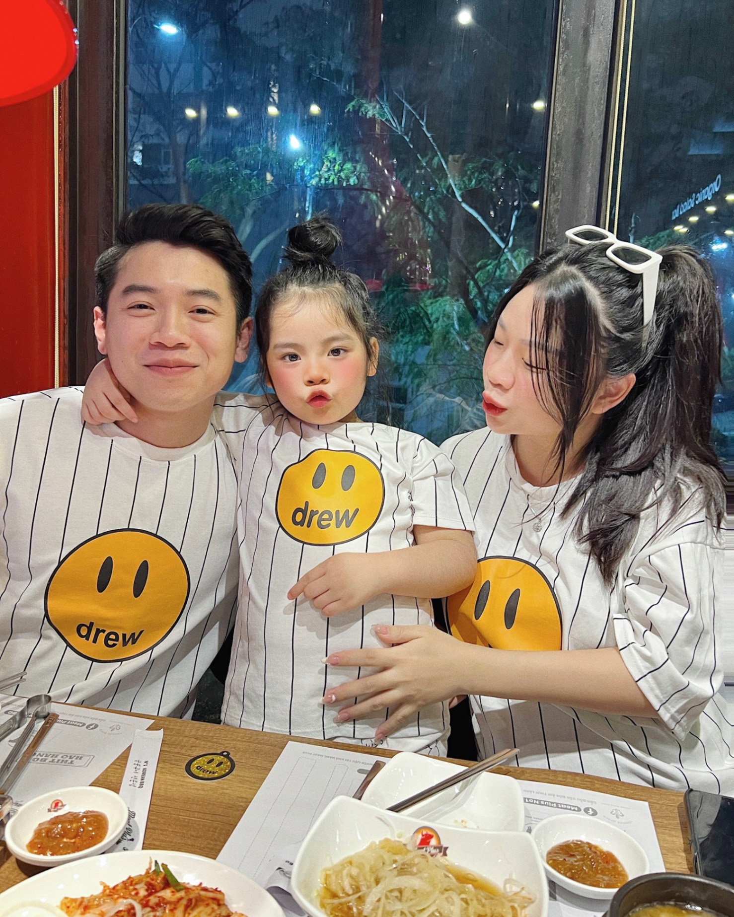 AB361 - ÁO PHÔNG GIA ĐÌNH TRẮNG SỌC DREW