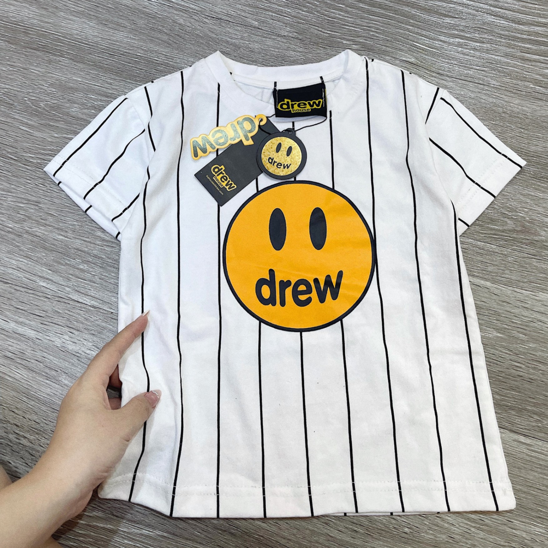AB361 - ÁO PHÔNG GIA ĐÌNH TRẮNG SỌC DREW