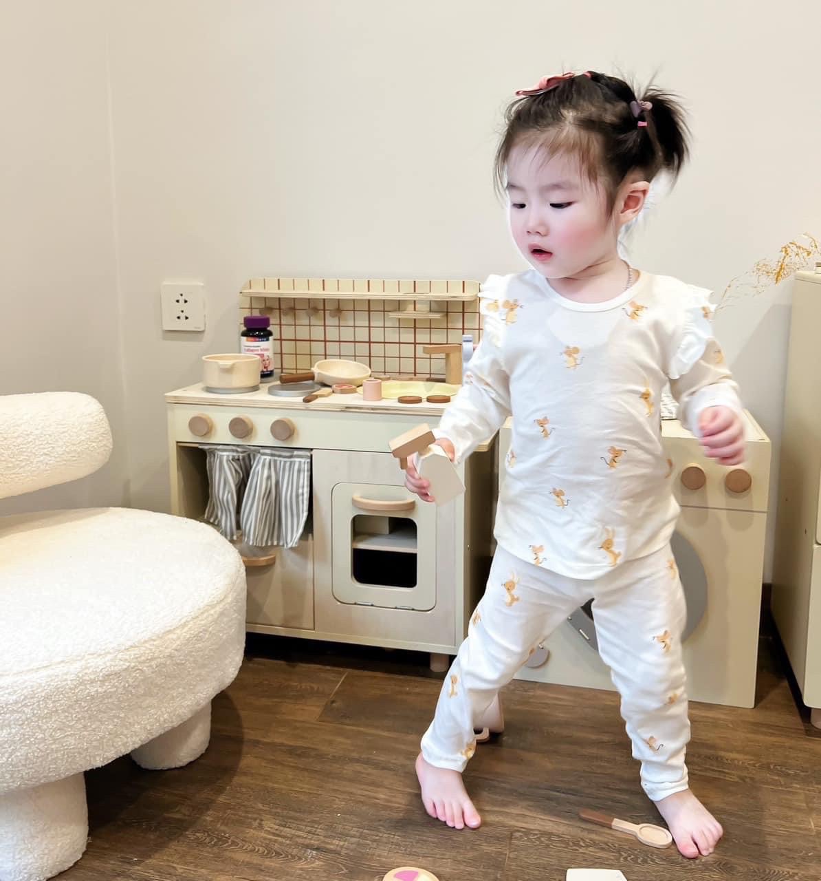 G699 - SET 2 BỘ BÉ GÁI DÀI TAY TRẮNG THỎ CHUỘT