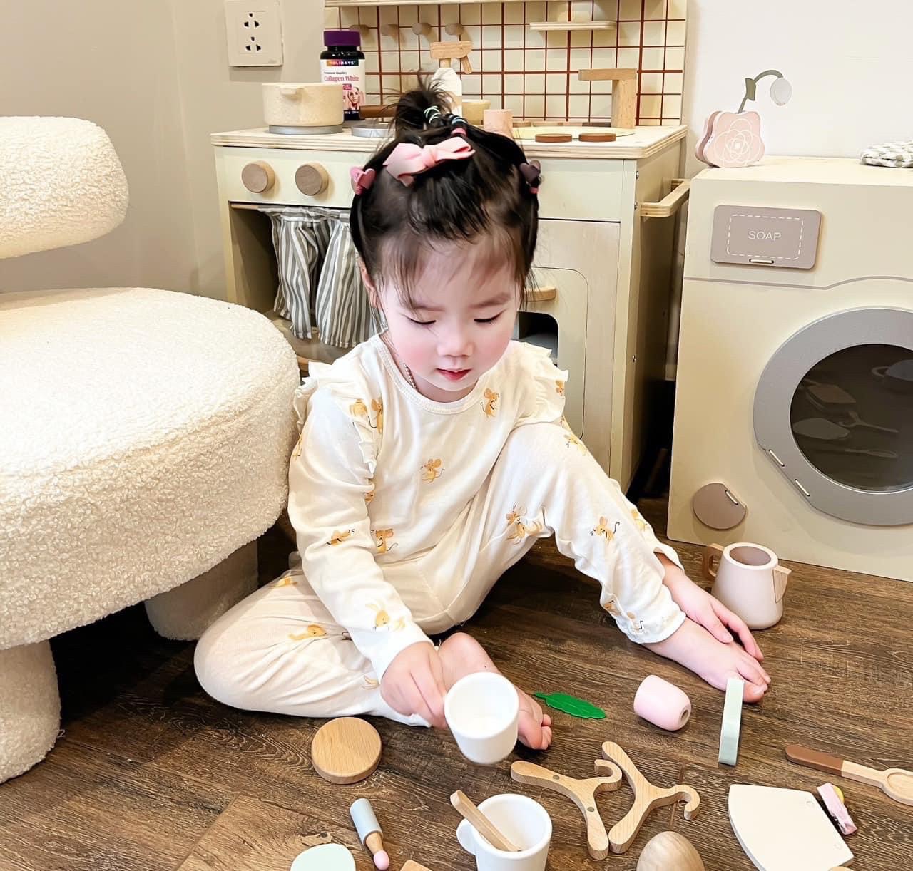 G699 - SET 2 BỘ BÉ GÁI DÀI TAY TRẮNG THỎ CHUỘT