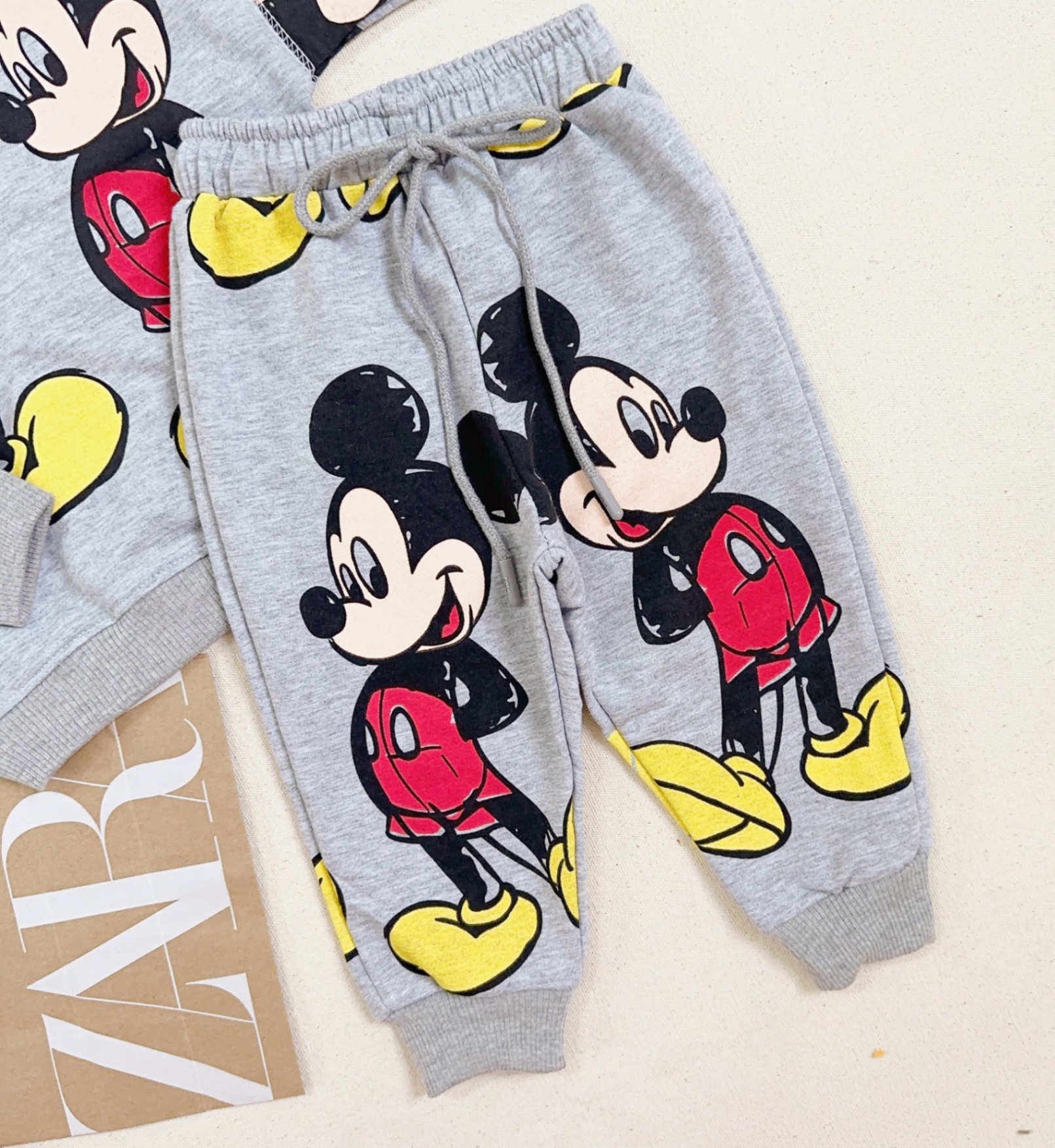 T837 - BỘ NỈ DƯ MỀM BÉ TRAI MICKEY ĐỎ TO