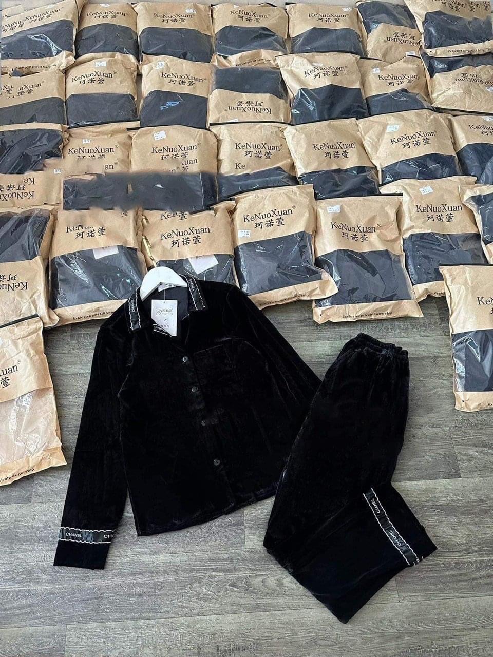 S884 - BỘ PYJAMA NHUNG NỮ VIỀN CHANEL