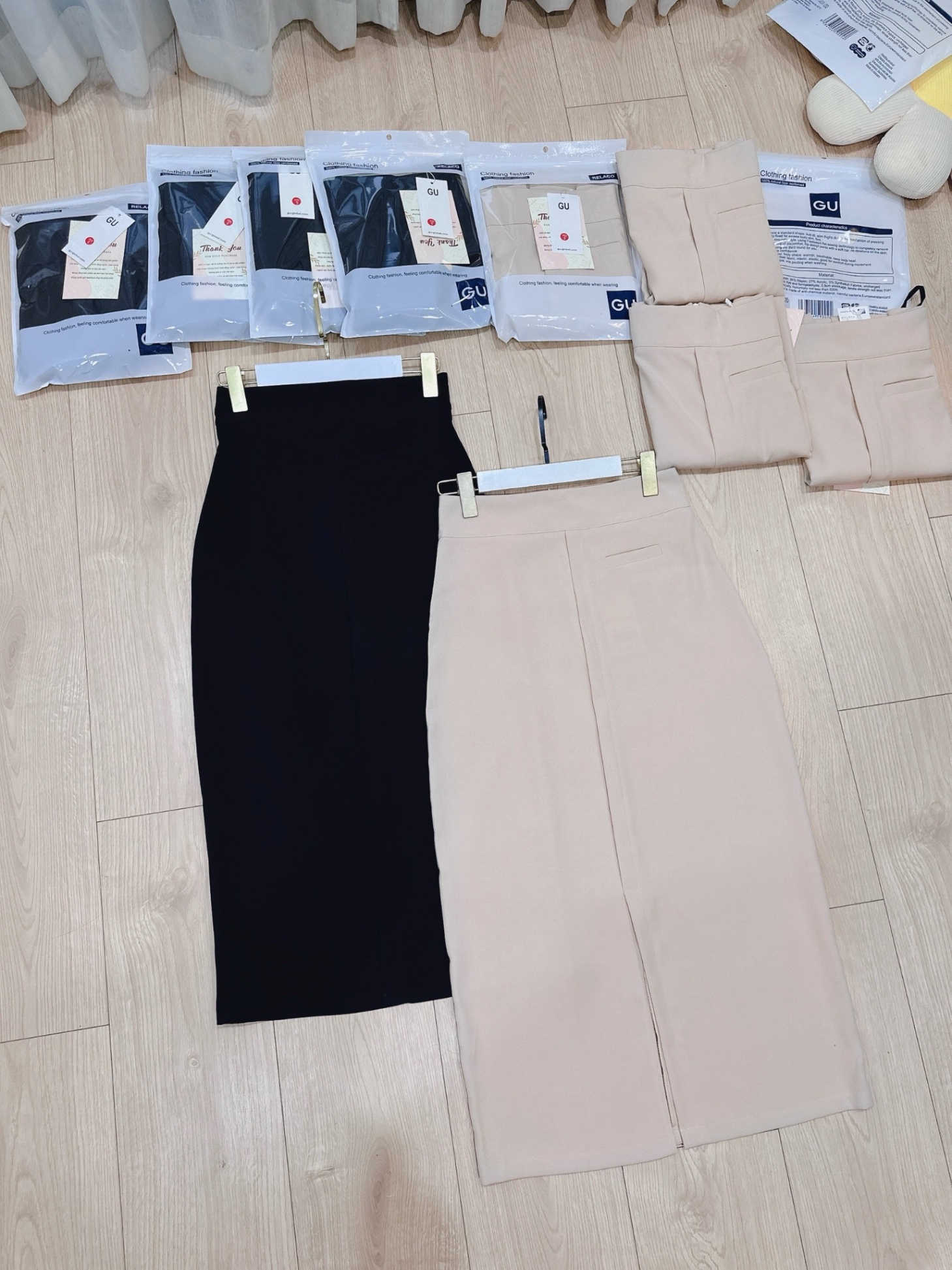 CV124 - CHÂN VÁY BÚT CHÌ LI DỌC TRƯỚC