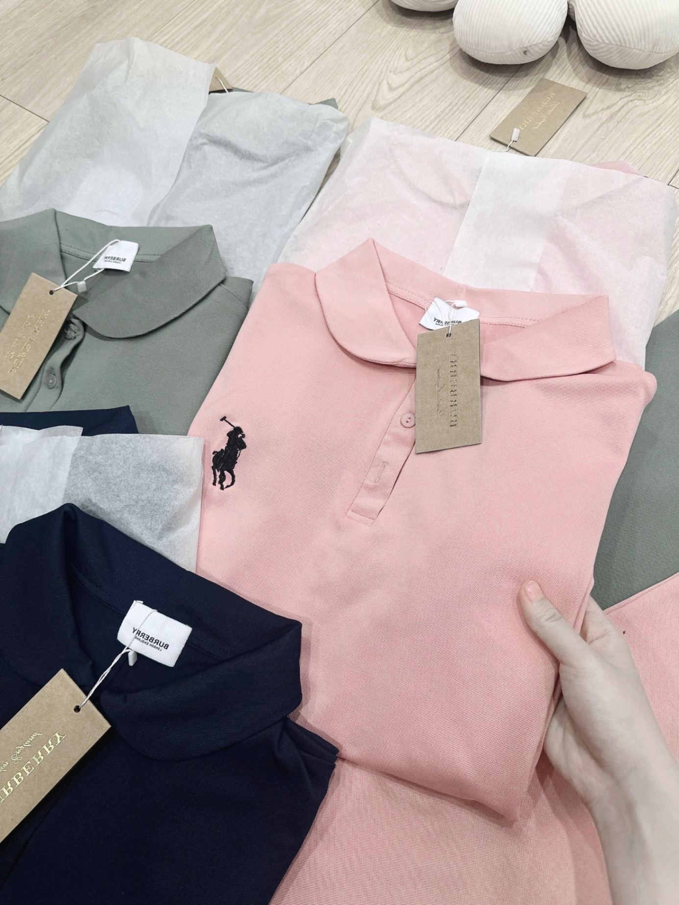 V334 - VÁY SUÔNG POLO CỔ SEN THÊU KỊ SĨ