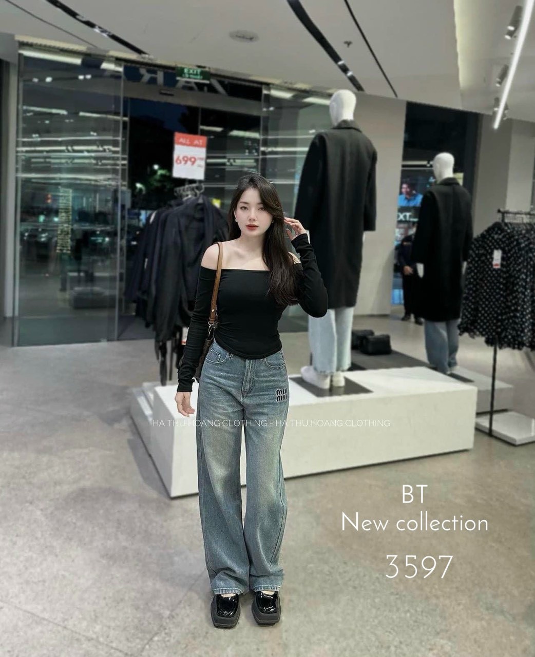 QNU453 - QUẦN JEANS ĐÍNH ĐÁ SUÔNG MIUMIU M3792